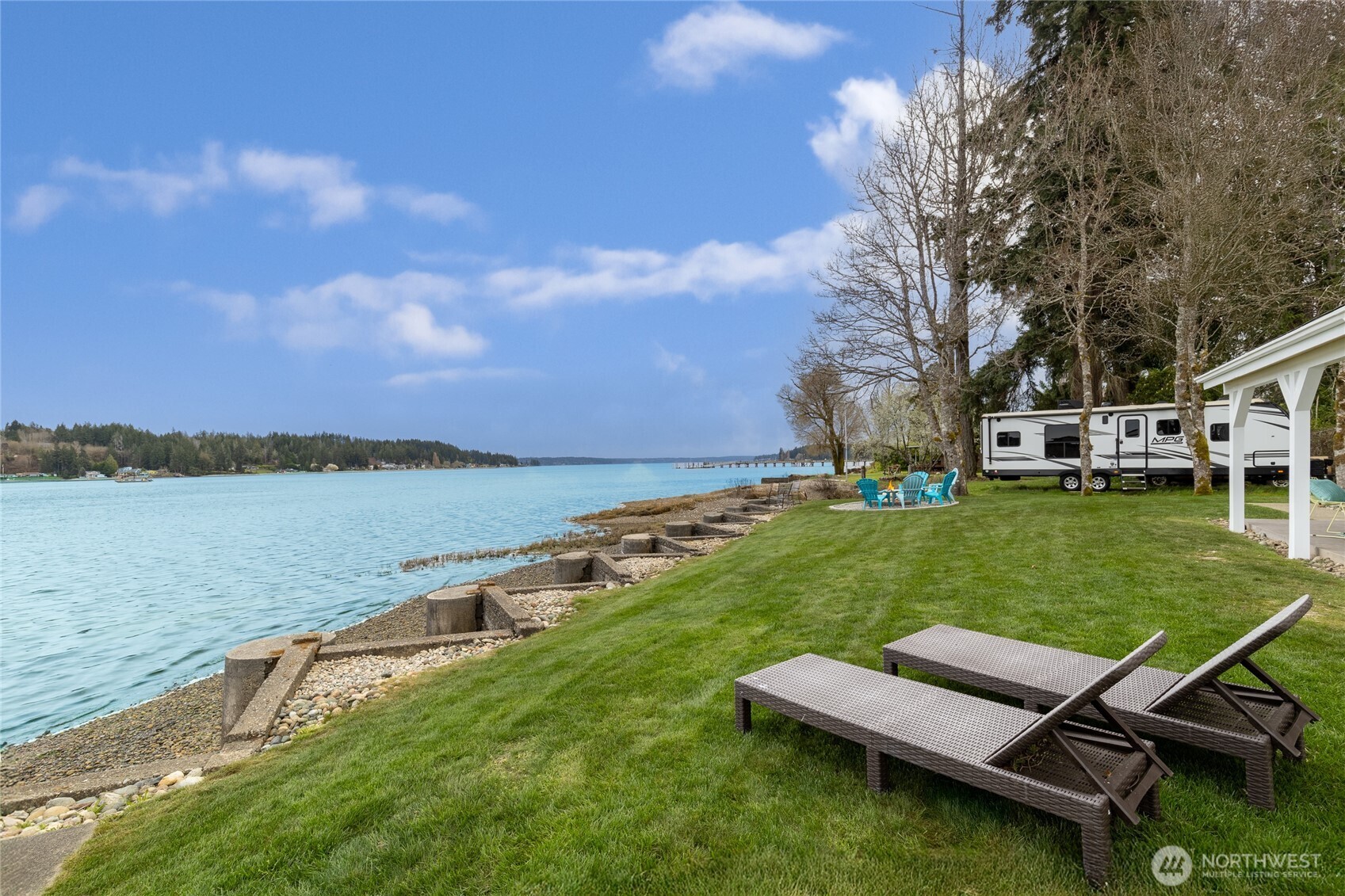 62 E North Bay Road