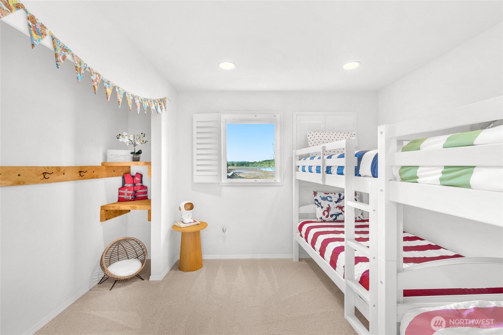 62 E North Bay Road