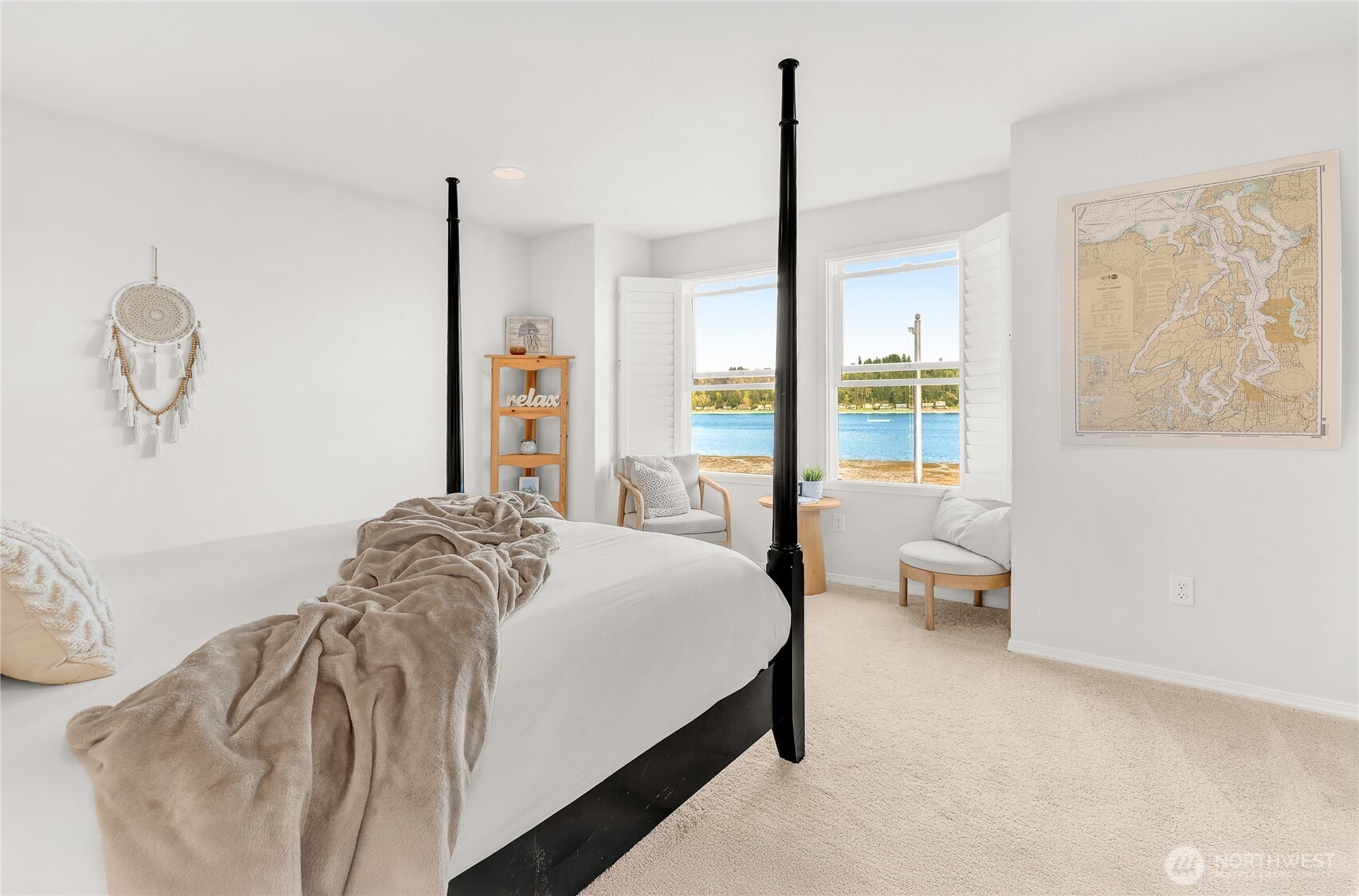 62 E North Bay Road
