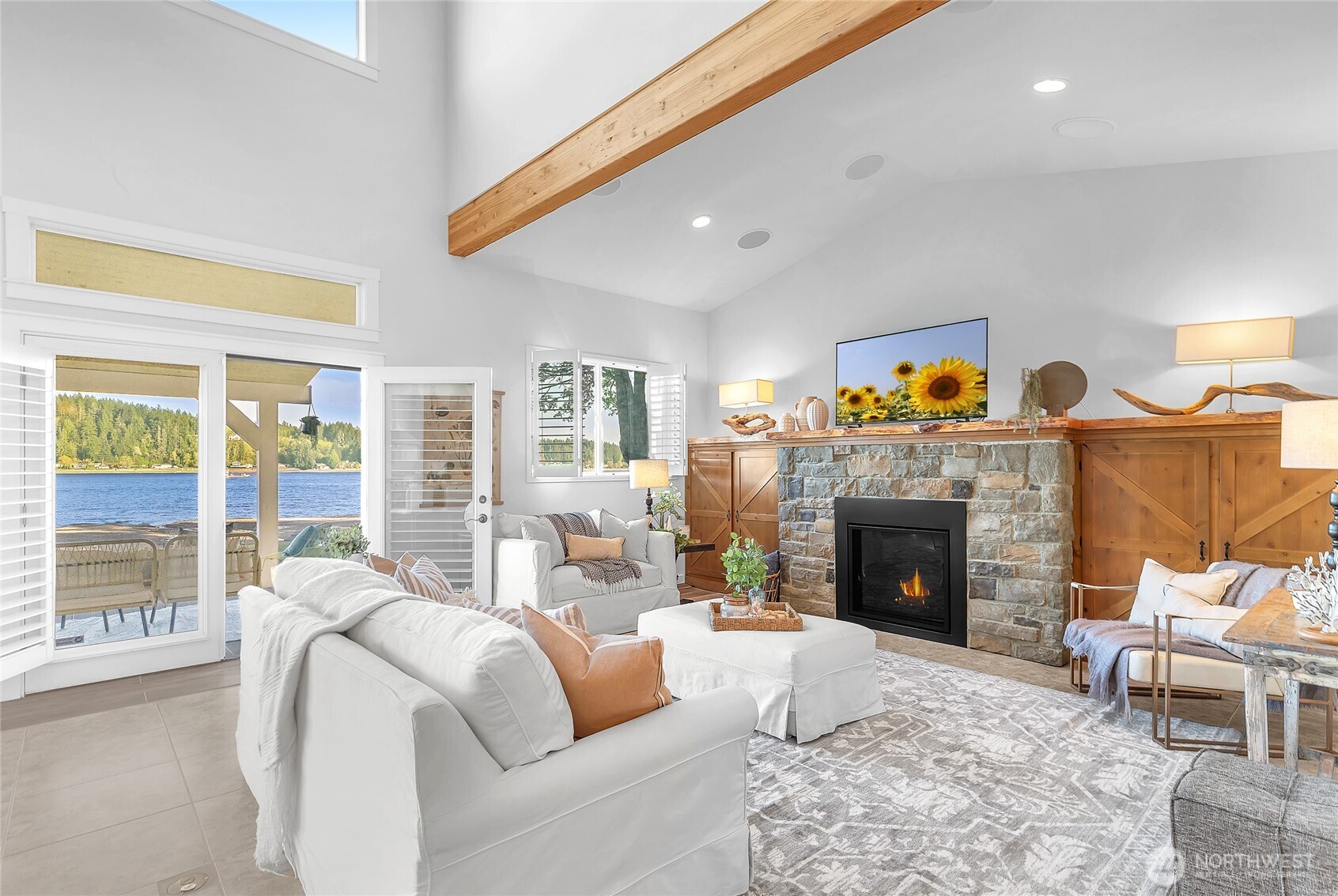 62 E North Bay Road