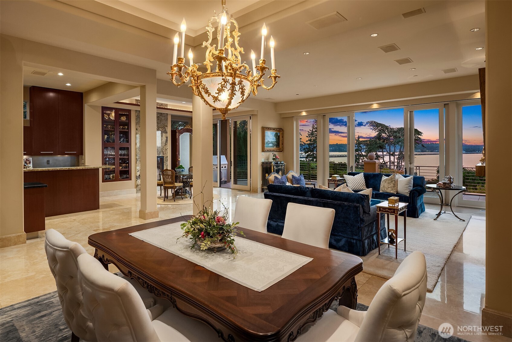 3443 Evergreen Point Road
