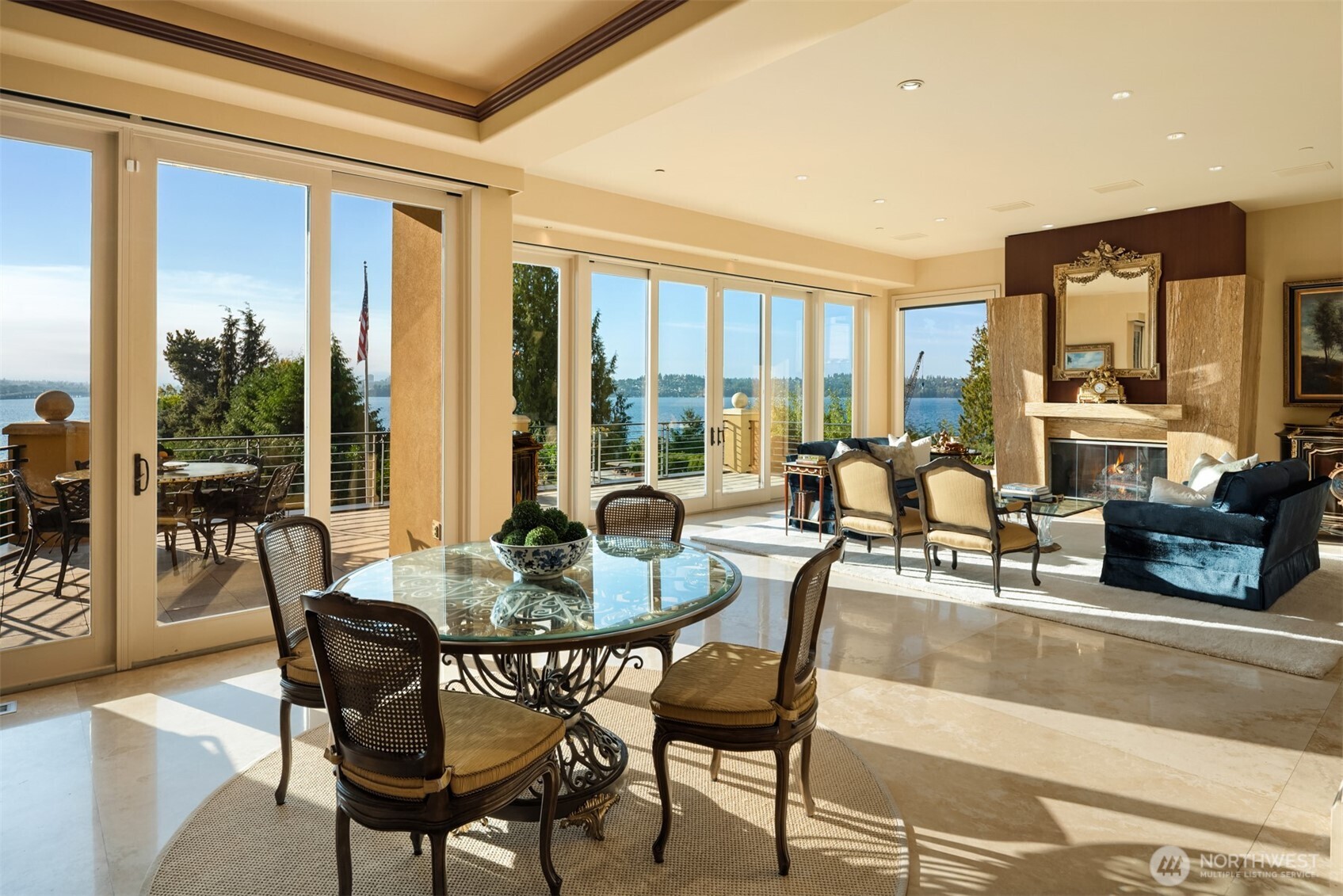 3443 Evergreen Point Road