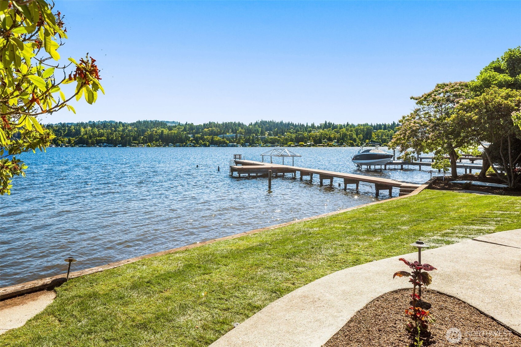 5044 Butterworth Road