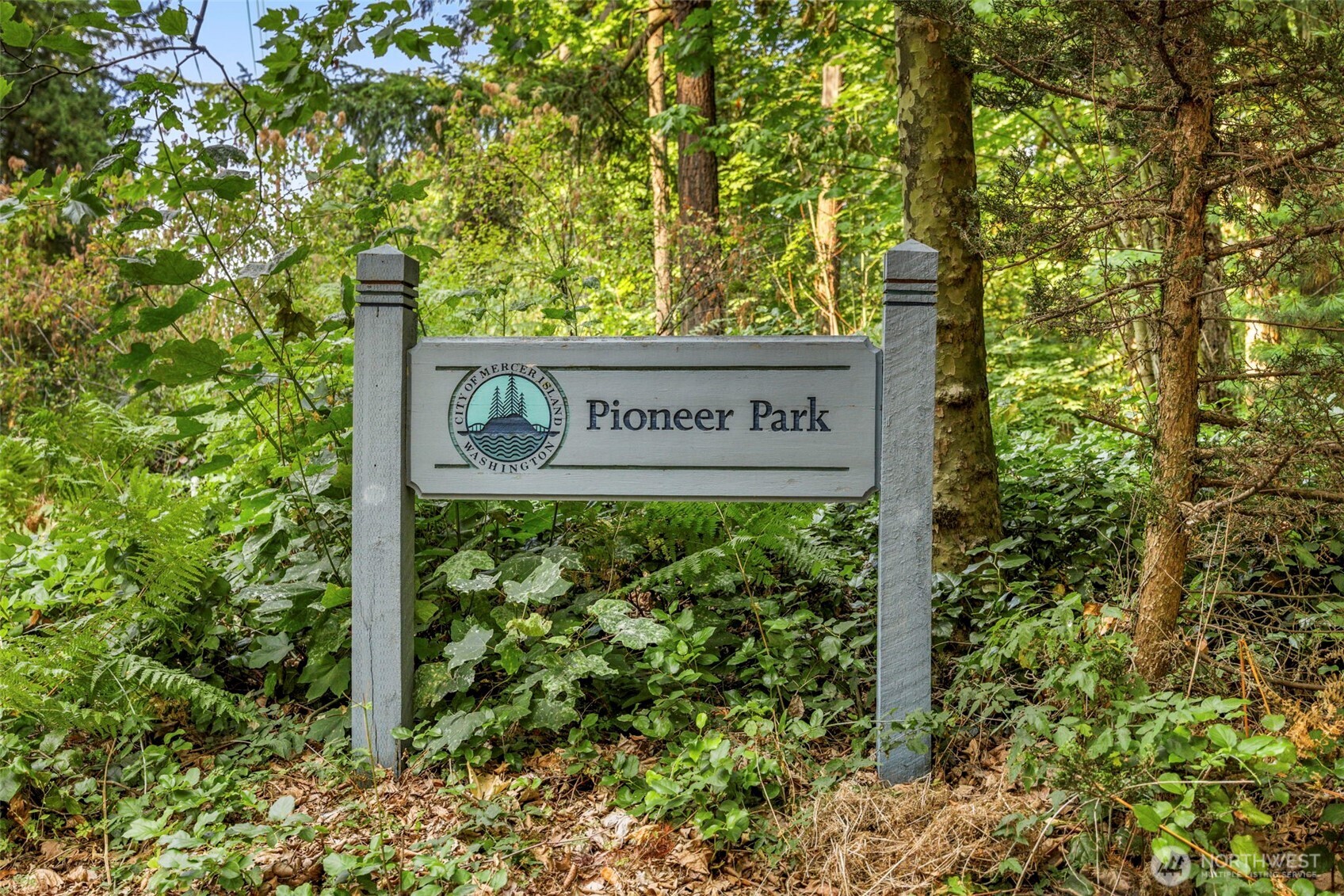 5044 Butterworth Road