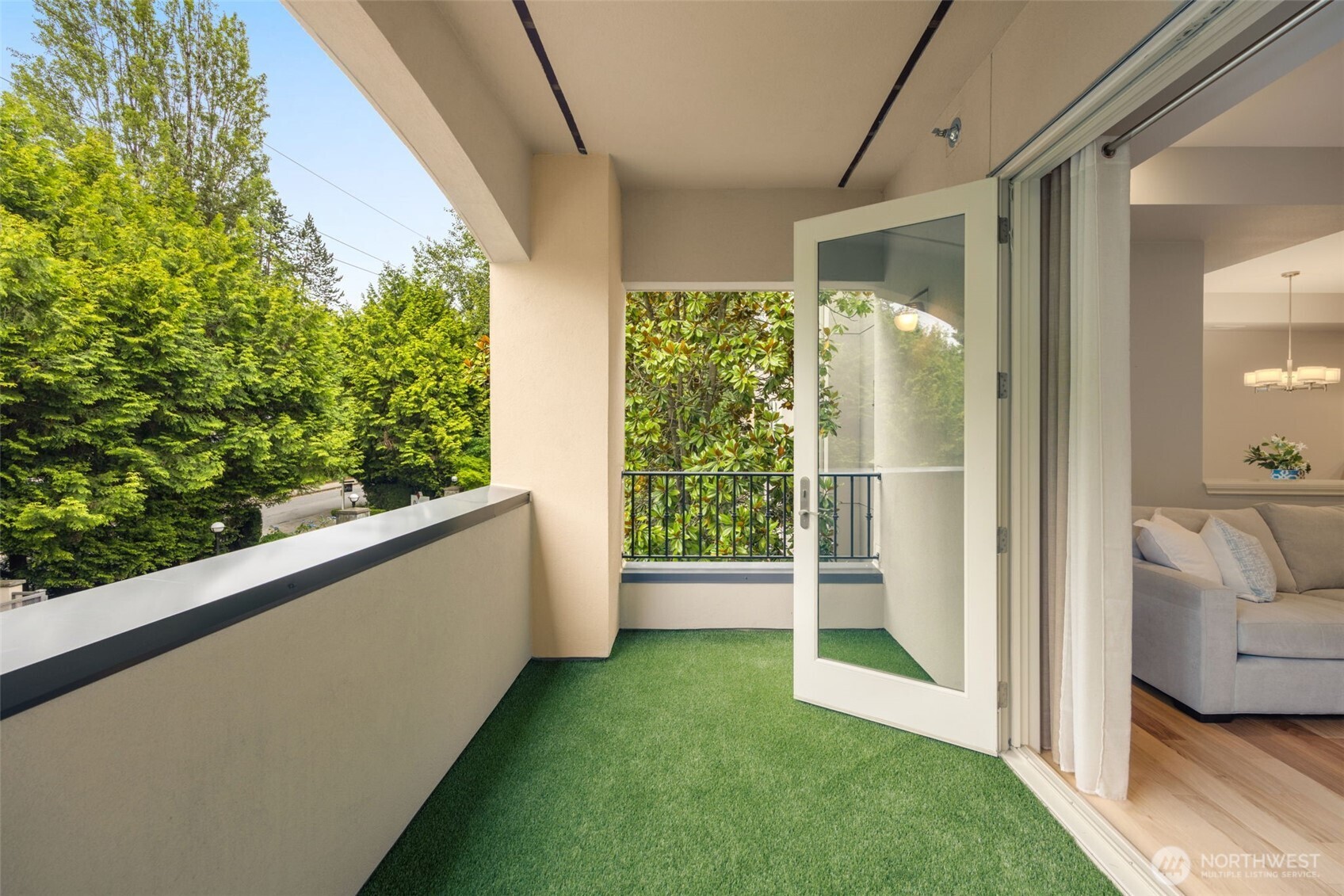 10398 NE 17th Street Unit: 206