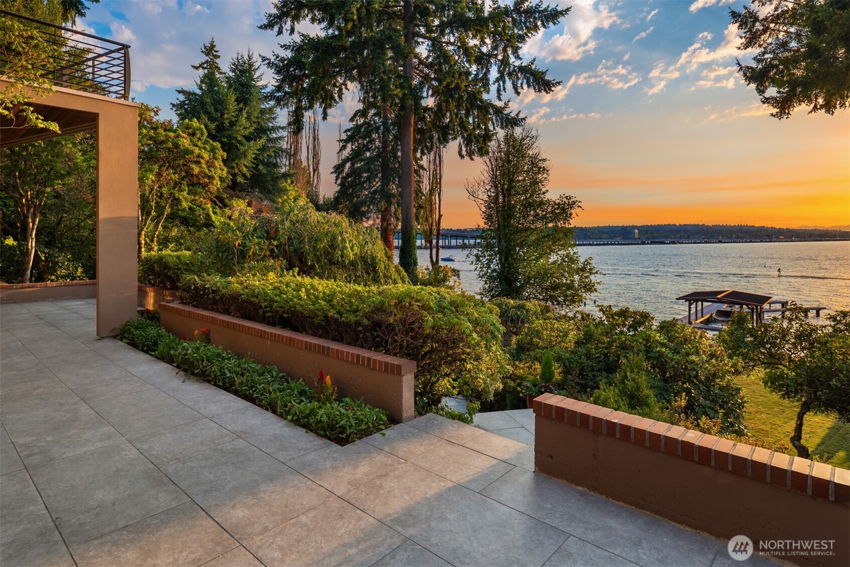 3403 Evergreen Point Road