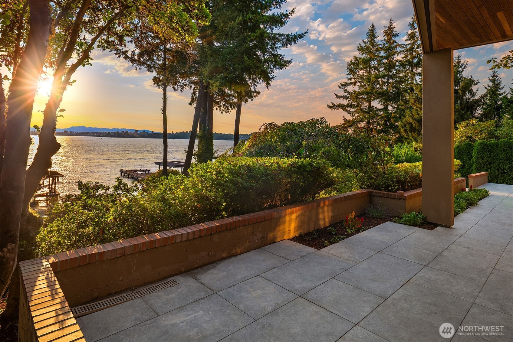 3403 Evergreen Point Road