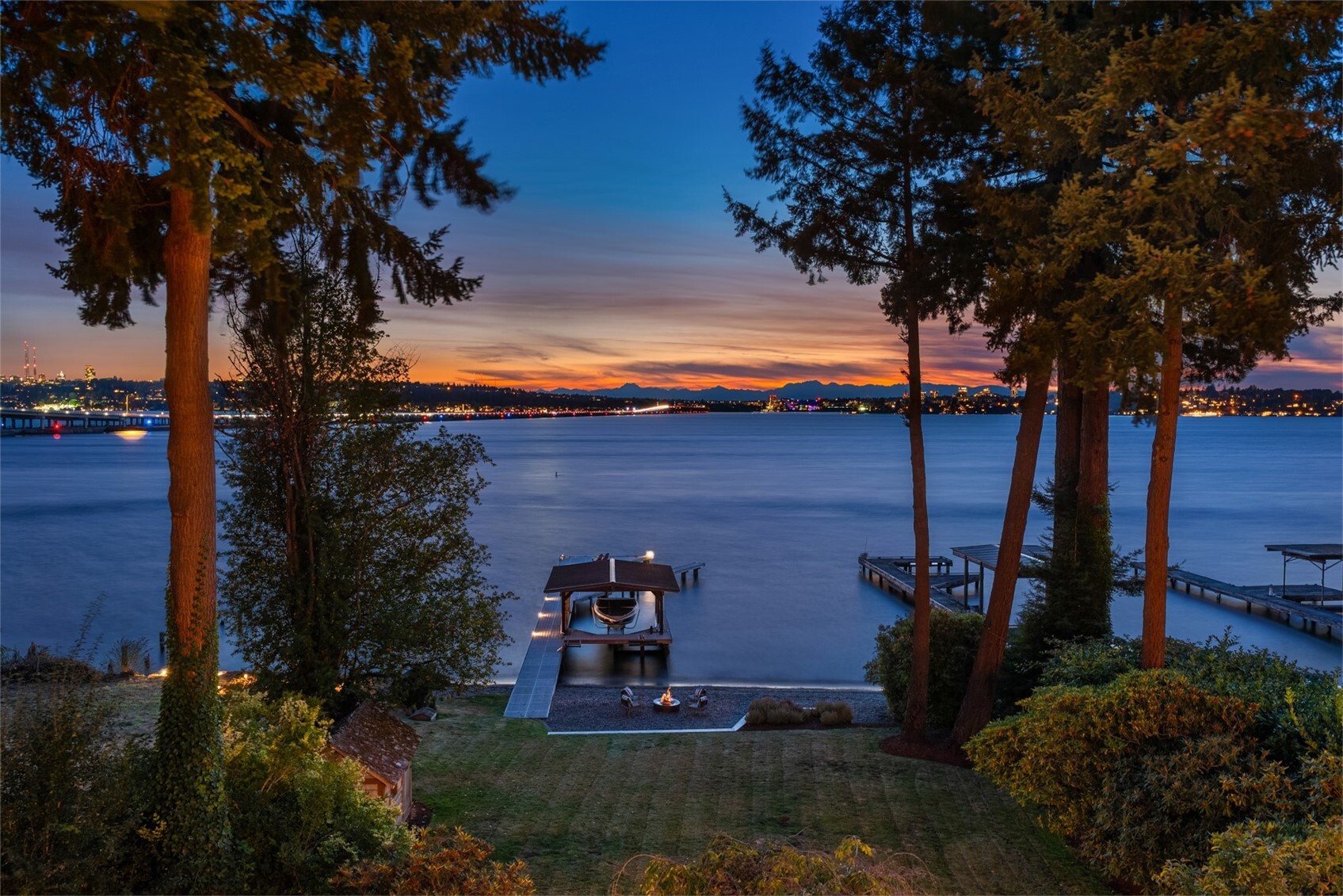 3403 Evergreen Point Road