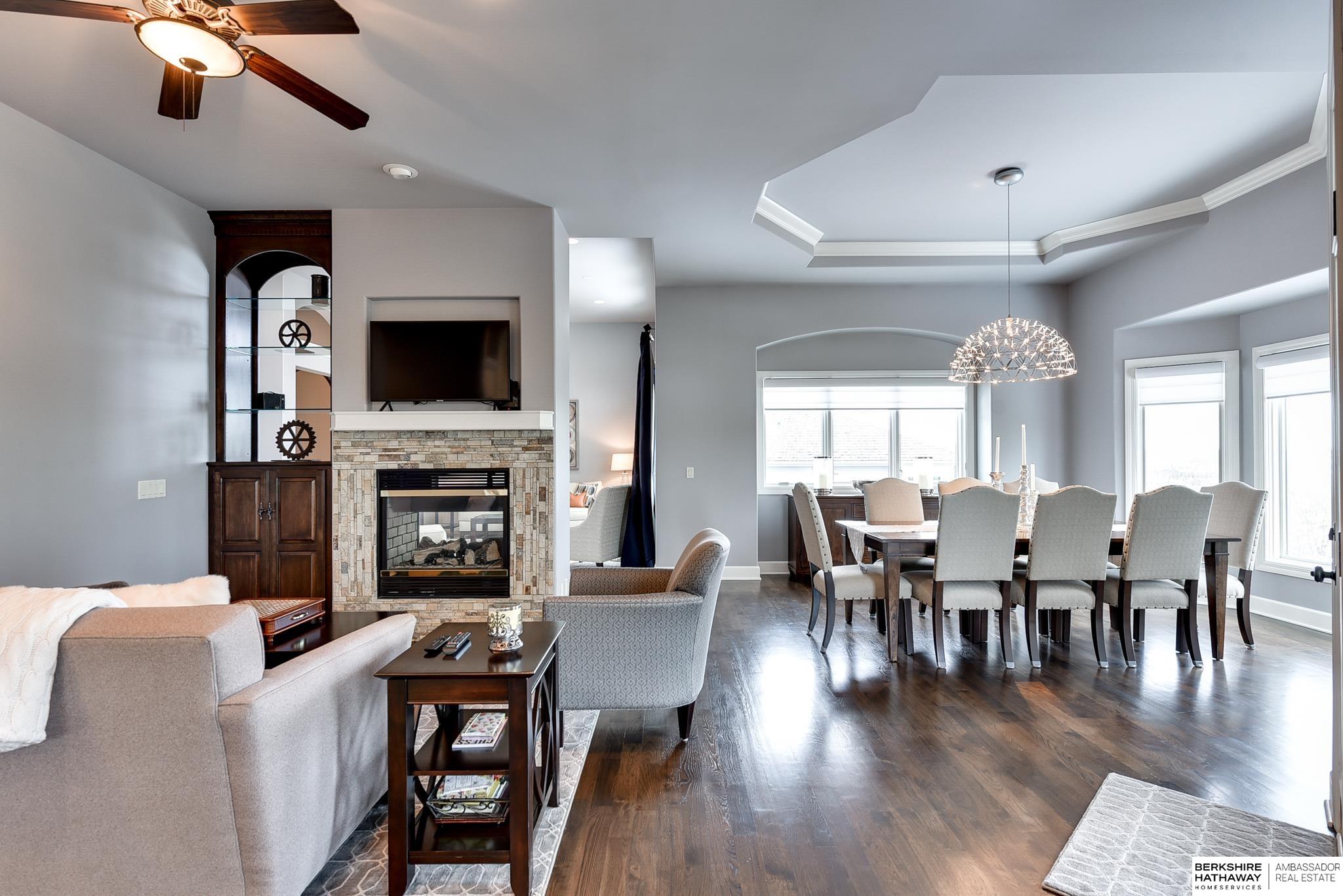 17634 Douglas Circle