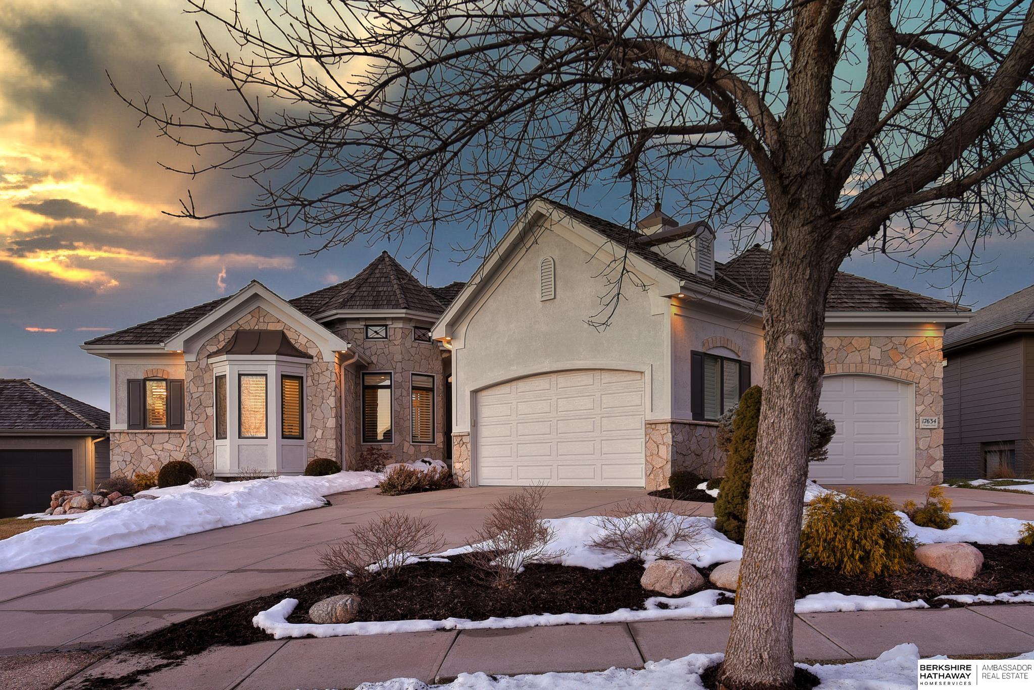 17634 Douglas Circle