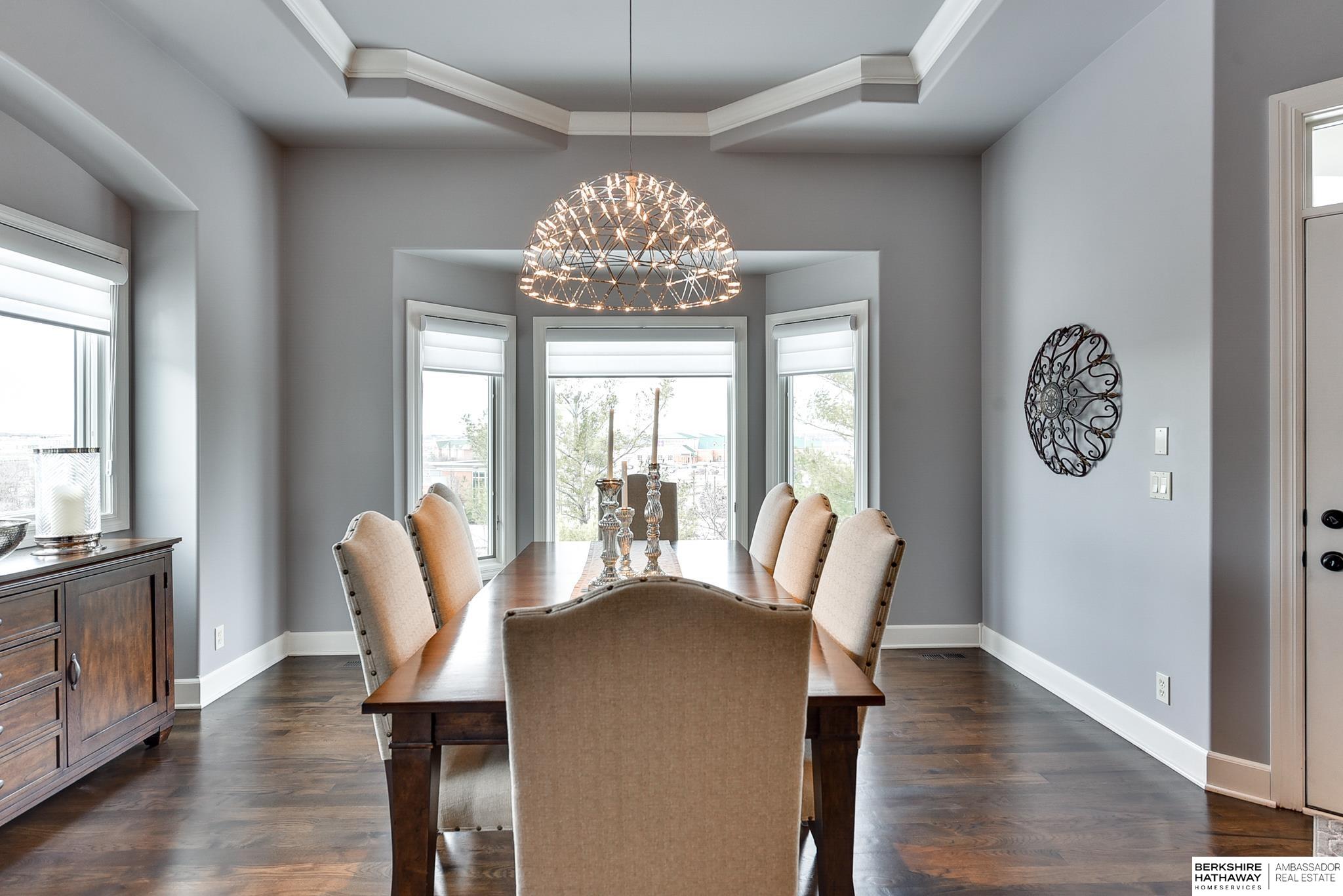 17634 Douglas Circle