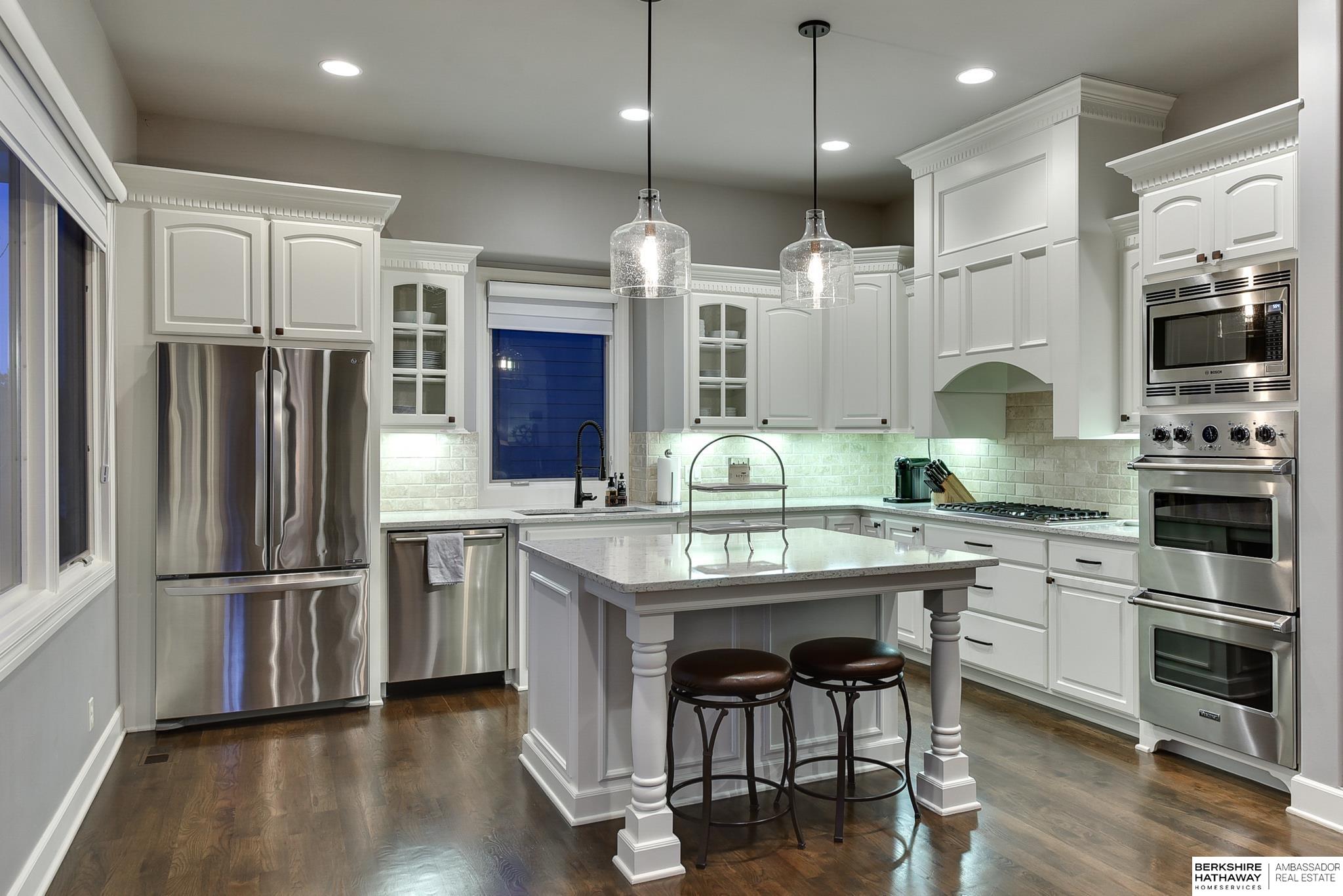 17634 Douglas Circle