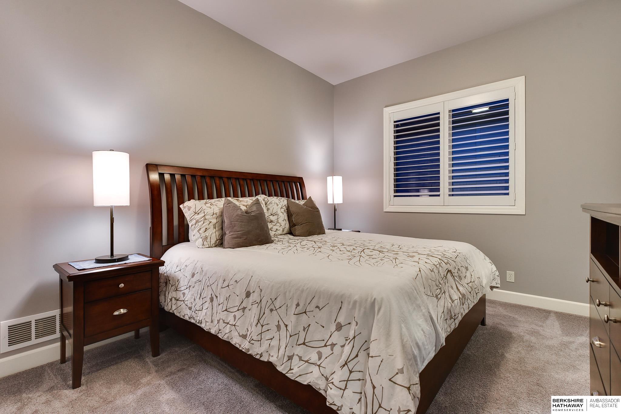 17634 Douglas Circle