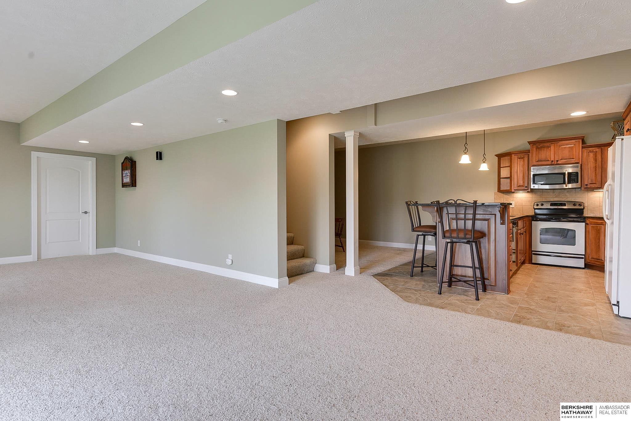 15108 Hartman Circle