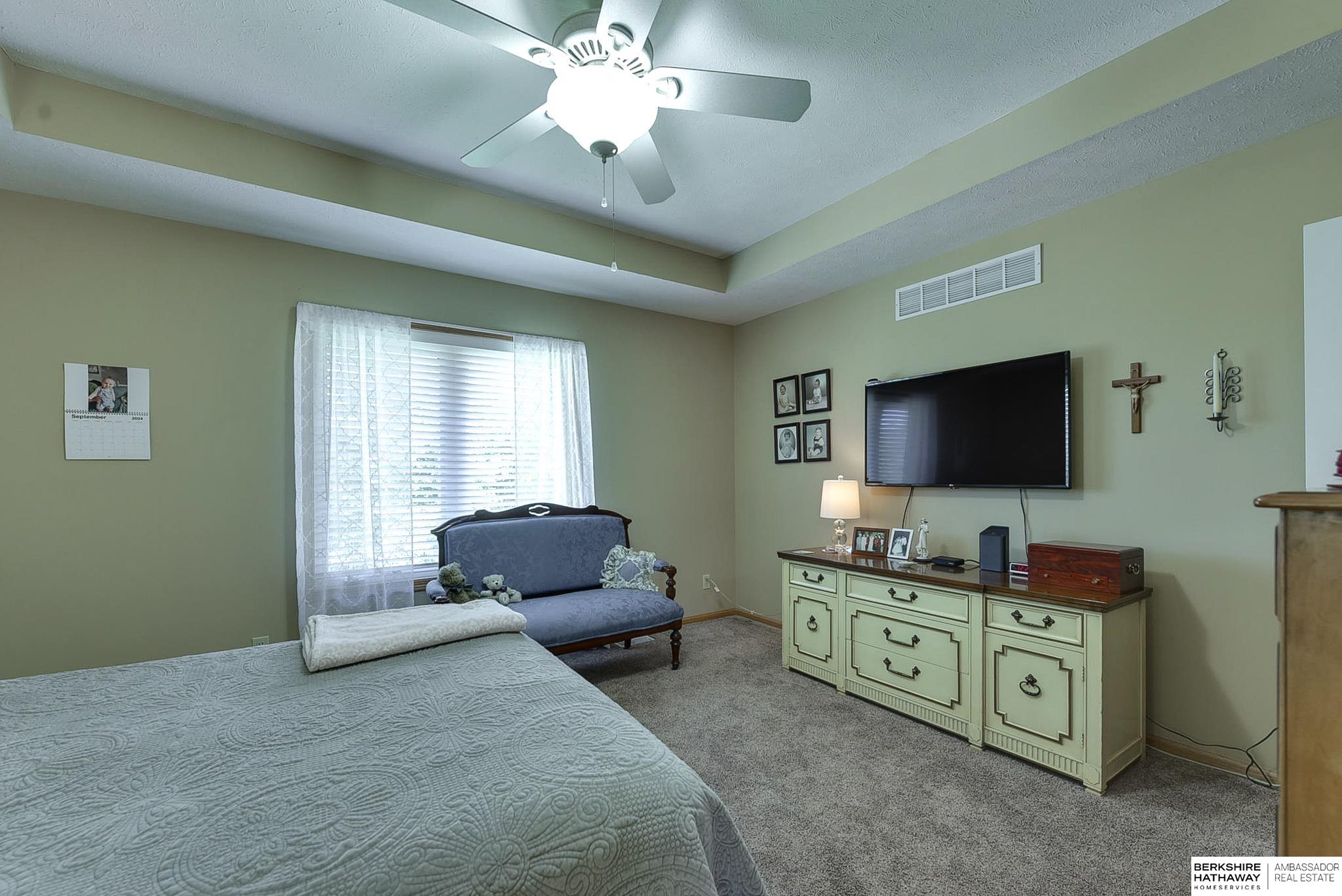 16218 Redwood Street