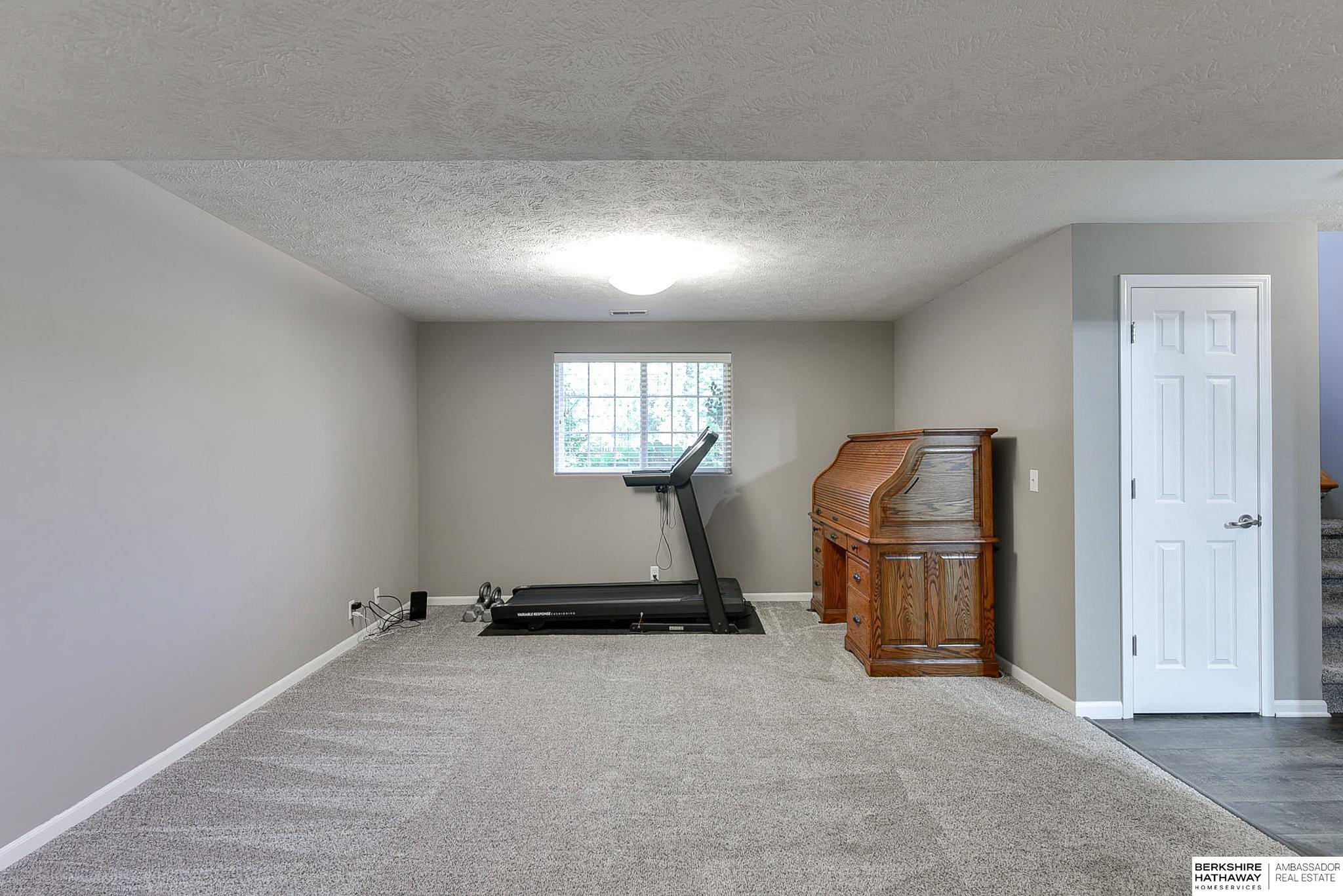 17255 Ruggles Street