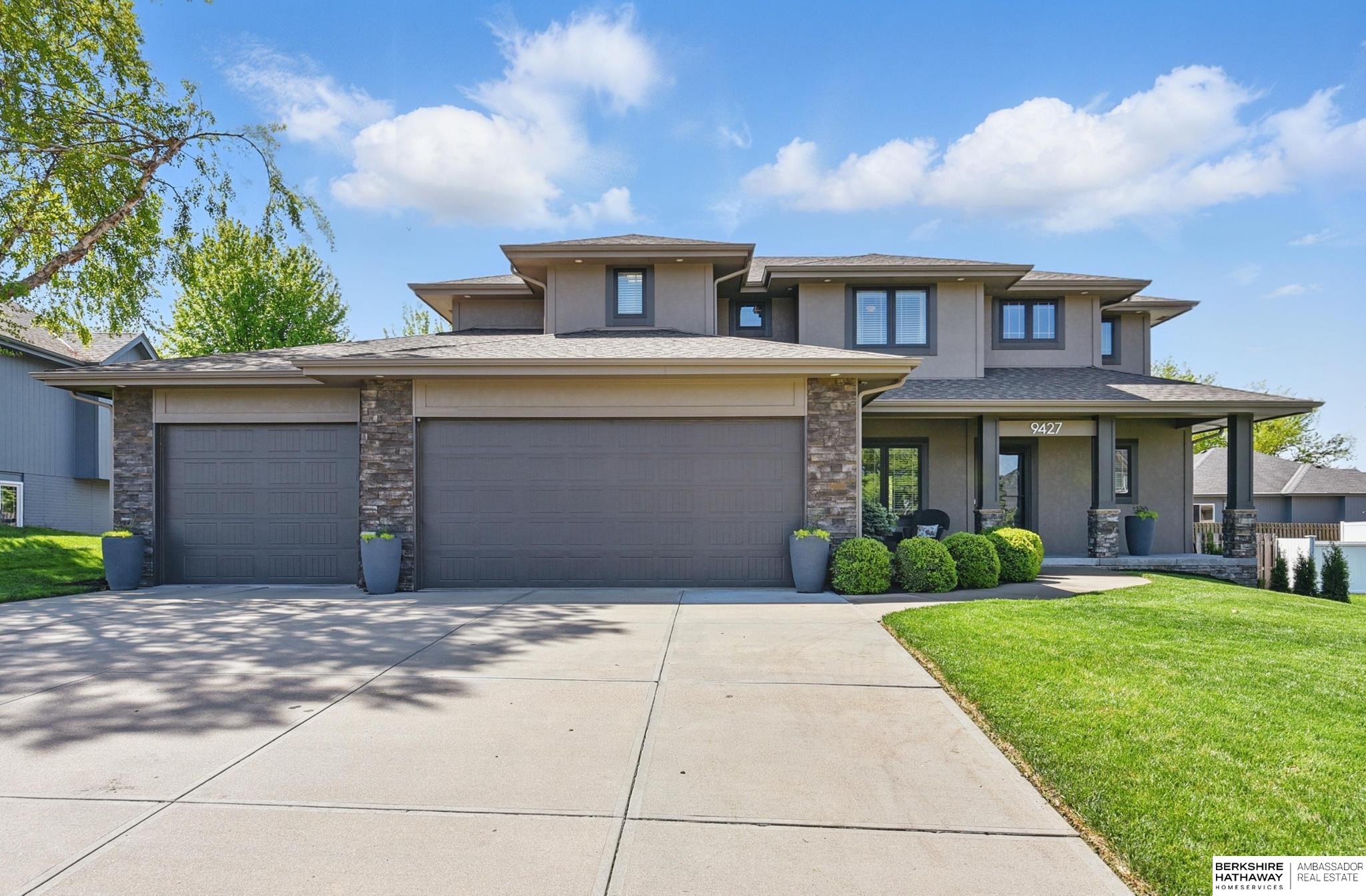 9427 Park View Boulevard