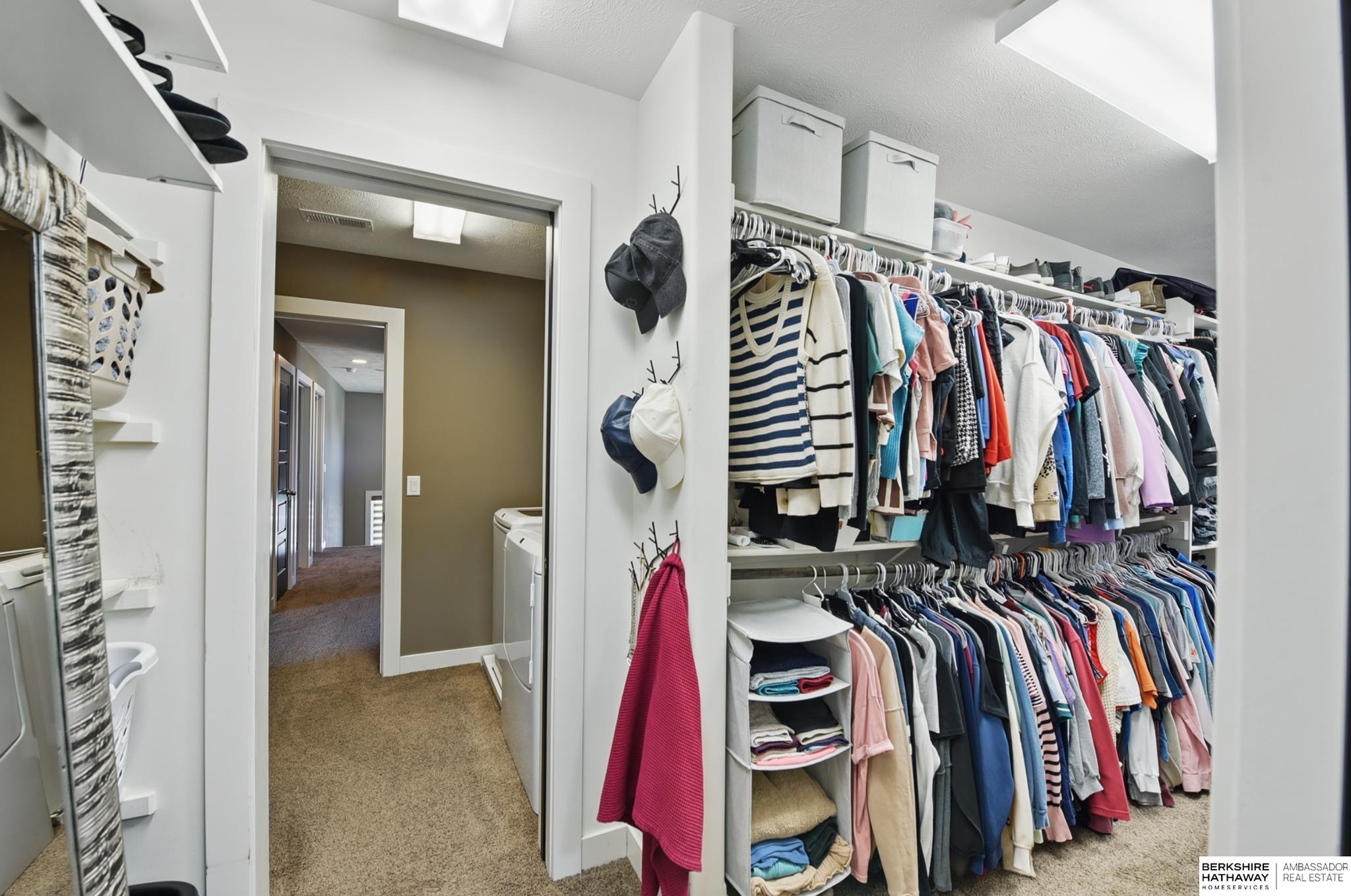 9427 Park View Boulevard