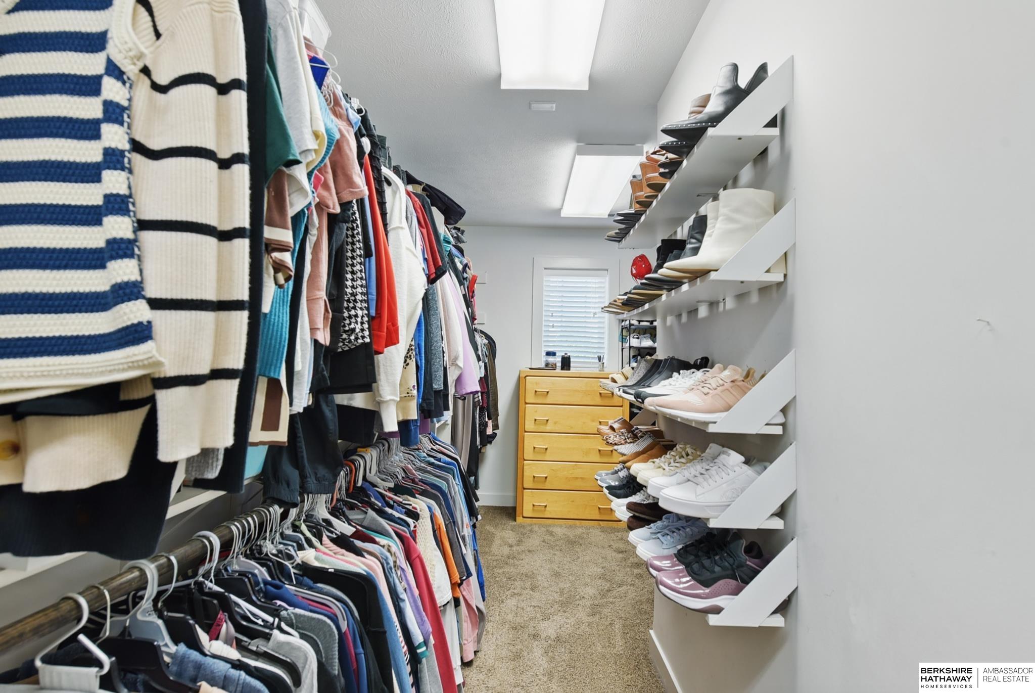 9427 Park View Boulevard