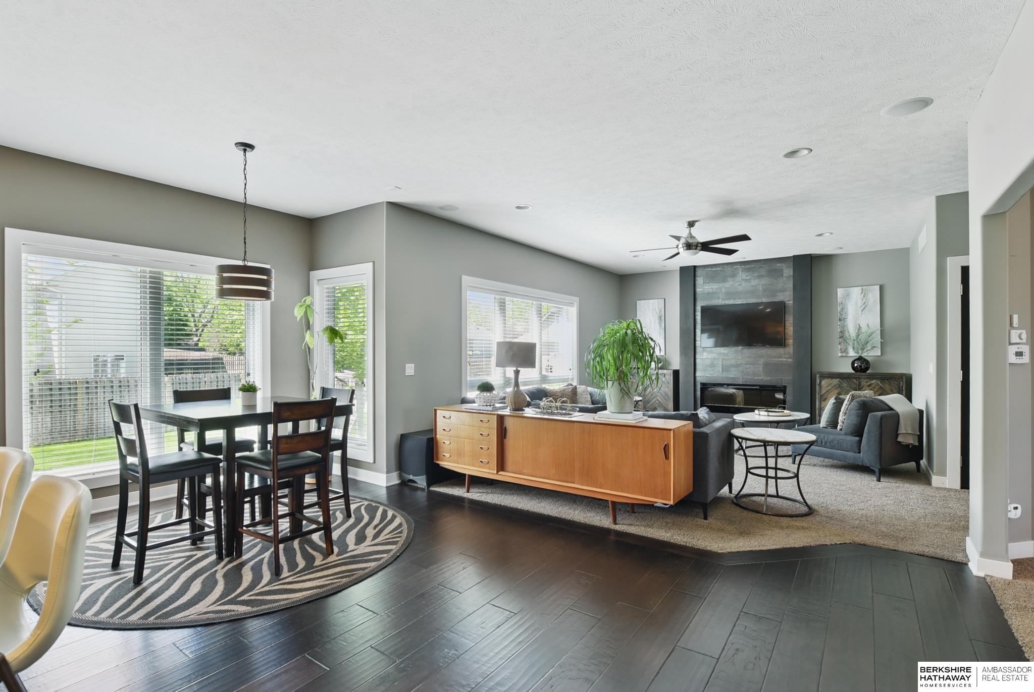 9427 Park View Boulevard