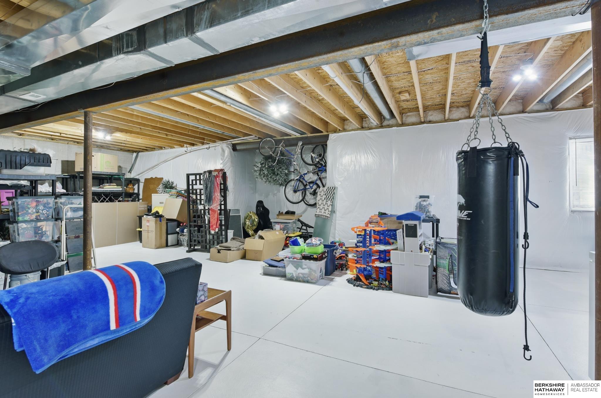 9427 Park View Boulevard