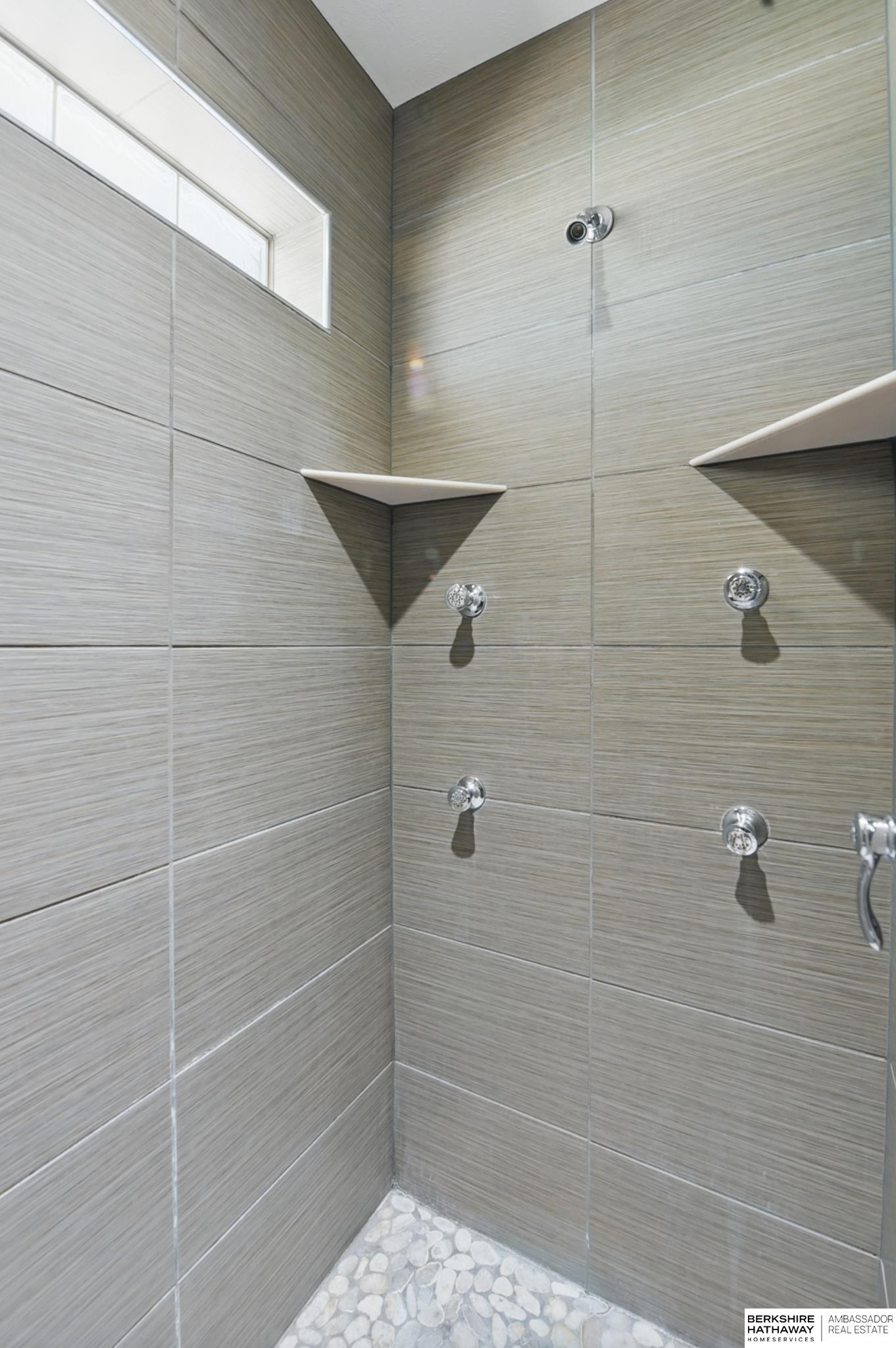 9427 Park View Boulevard