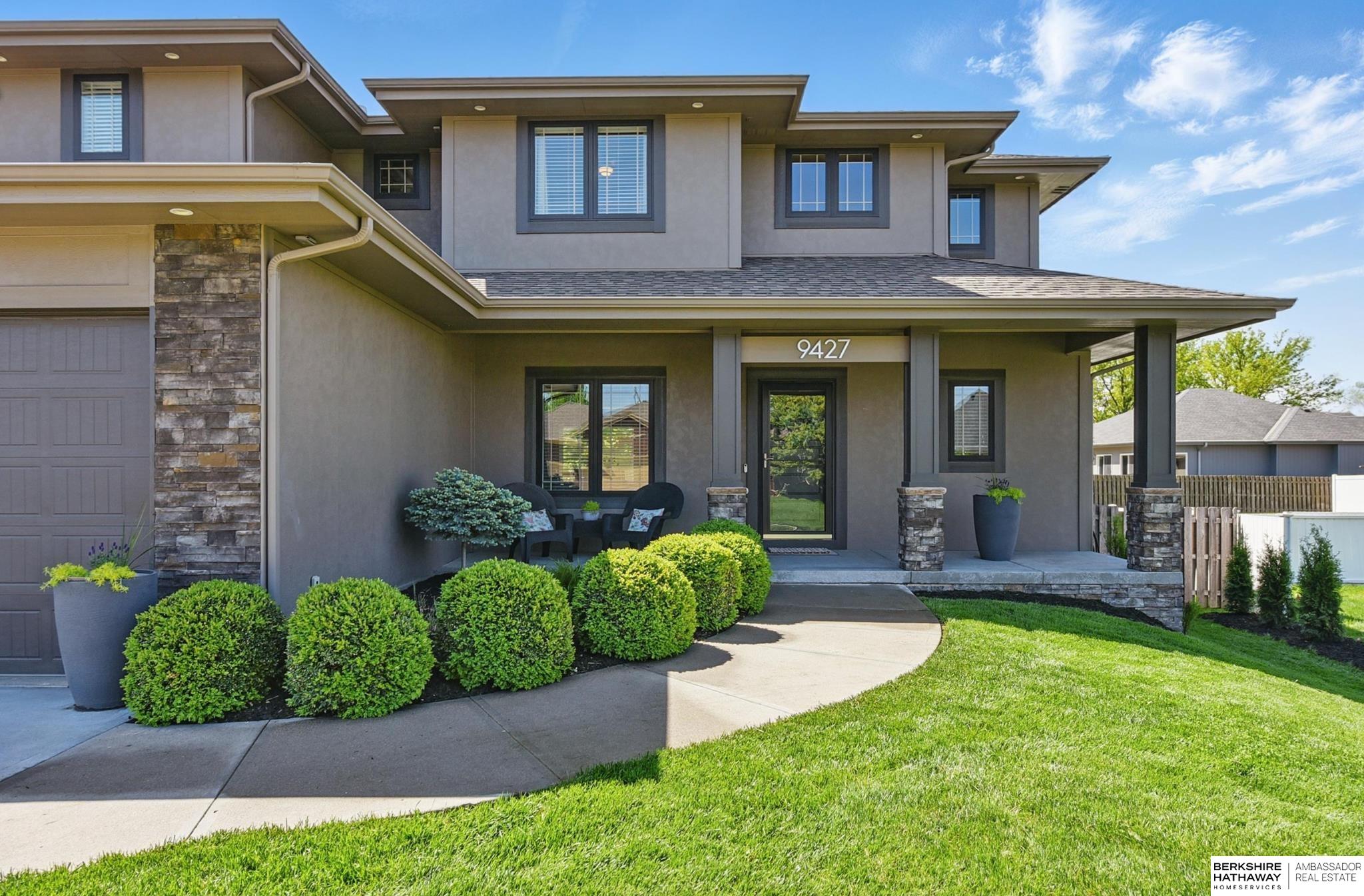 9427 Park View Boulevard