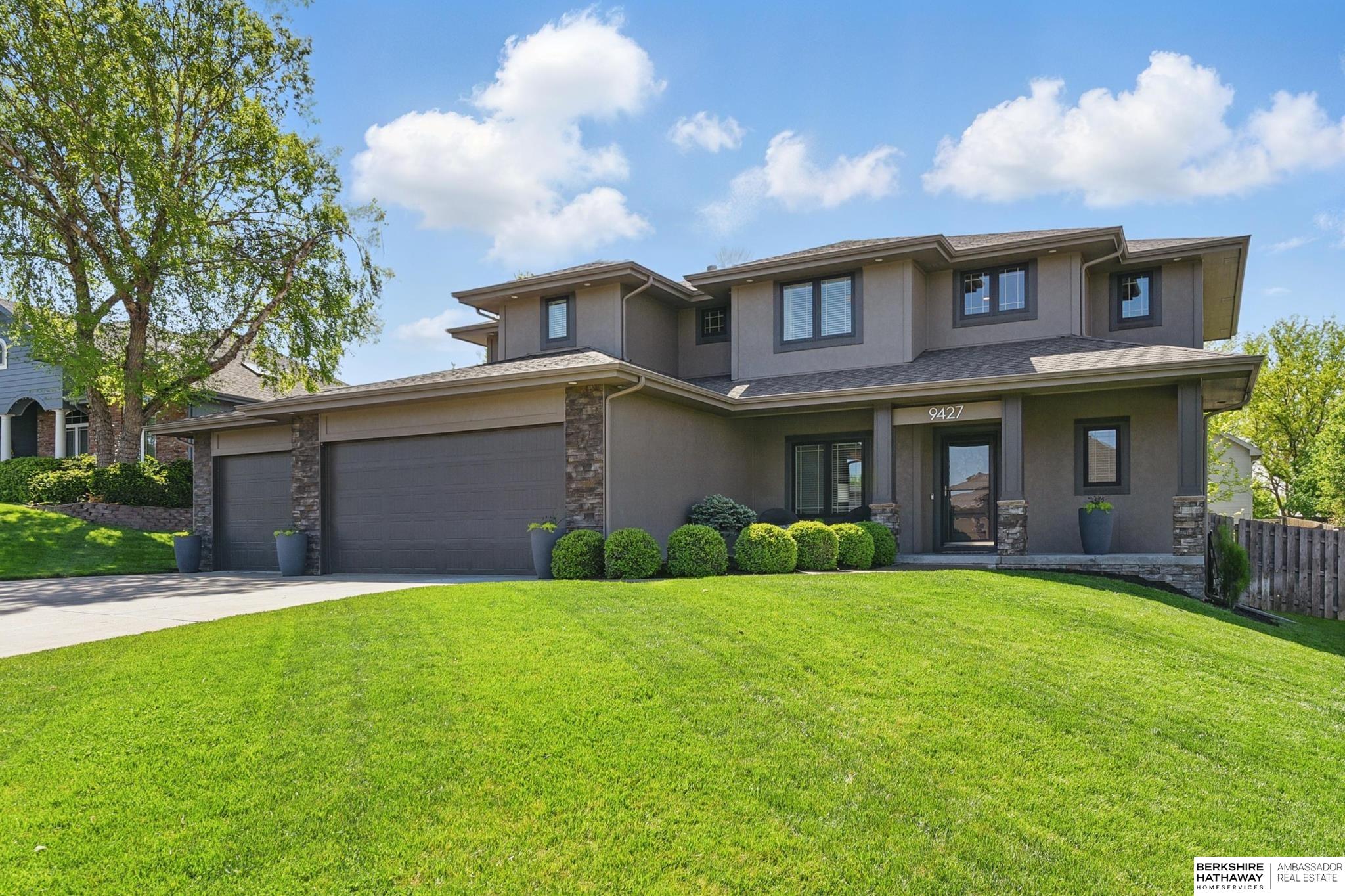 9427 Park View Boulevard