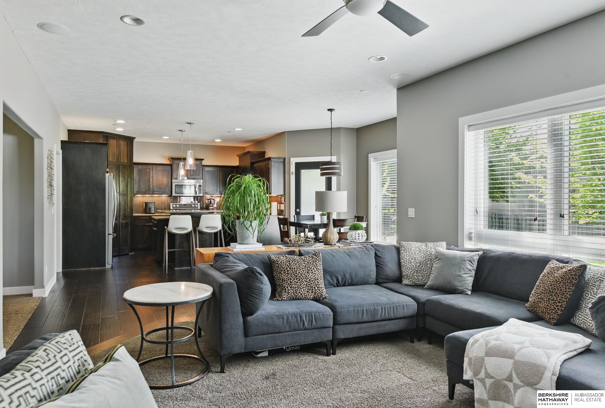 9427 Park View Boulevard