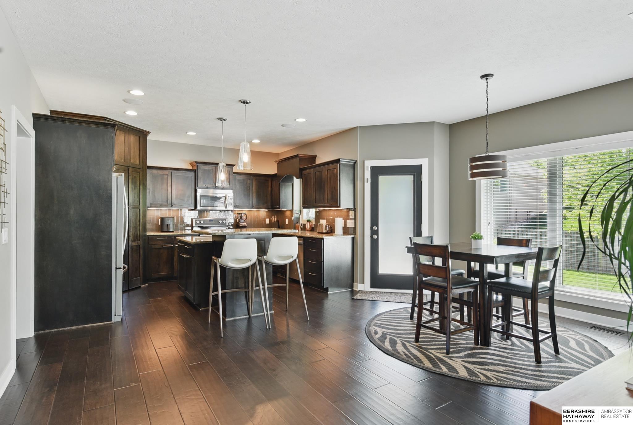 9427 Park View Boulevard