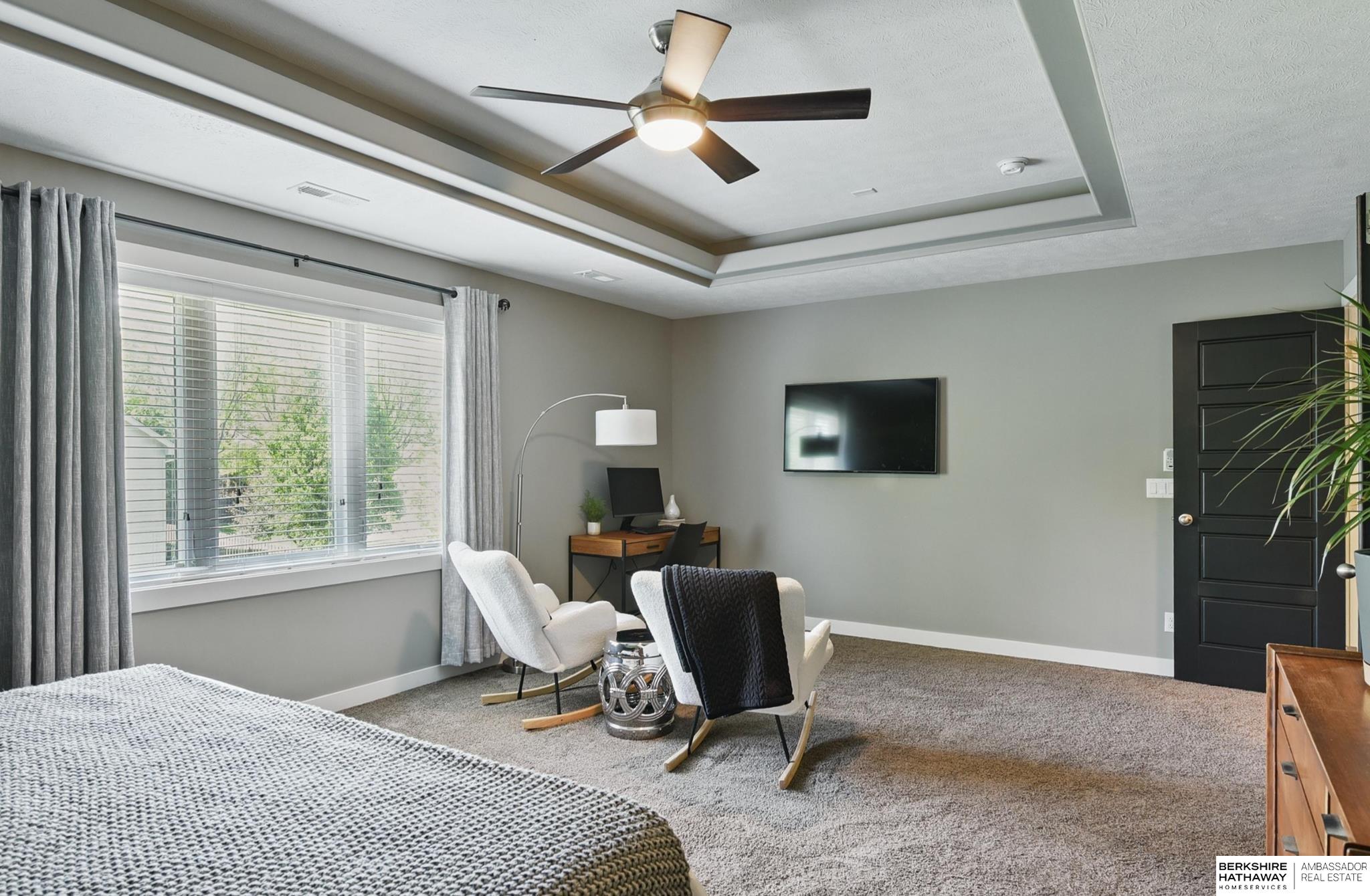 9427 Park View Boulevard