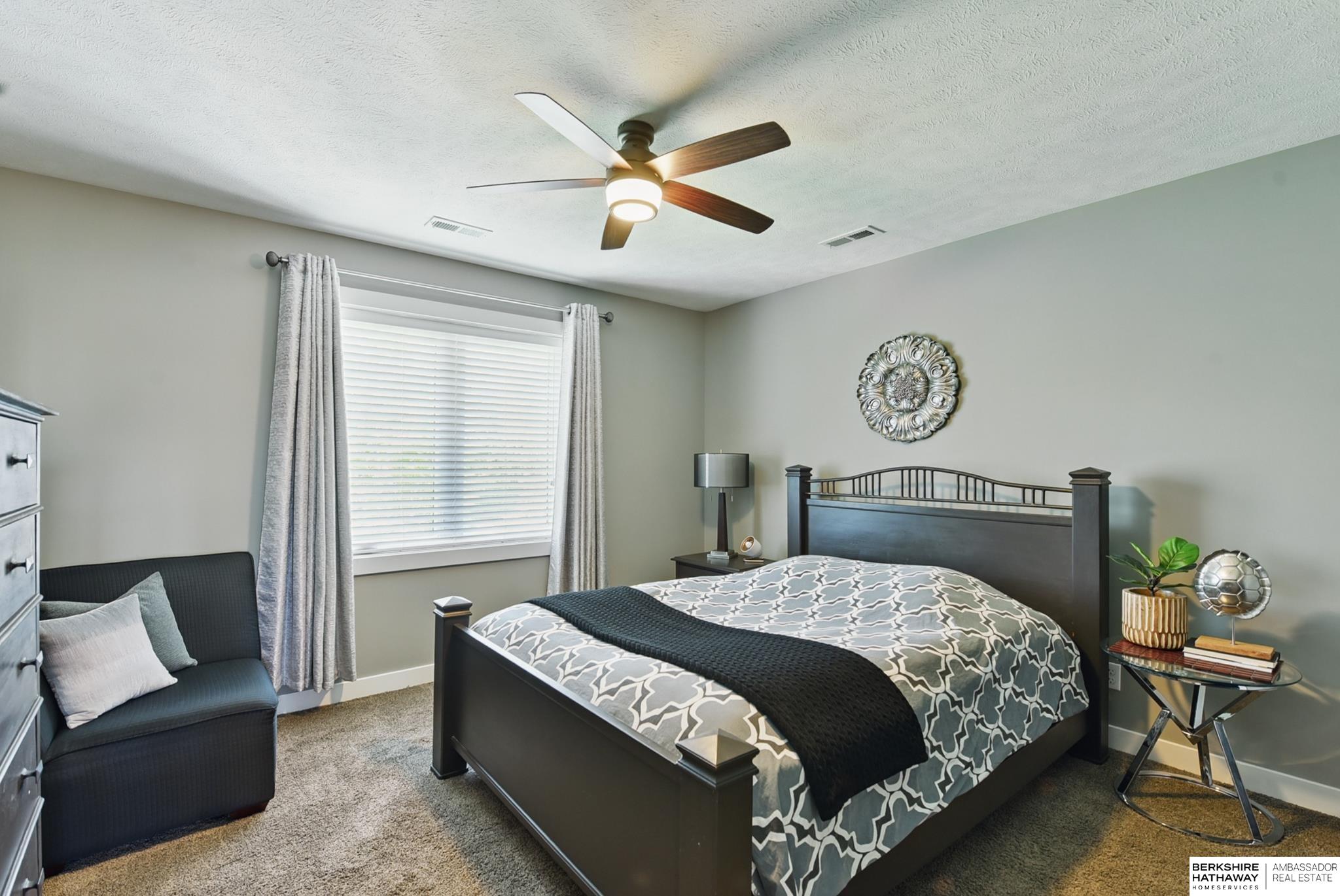 9427 Park View Boulevard