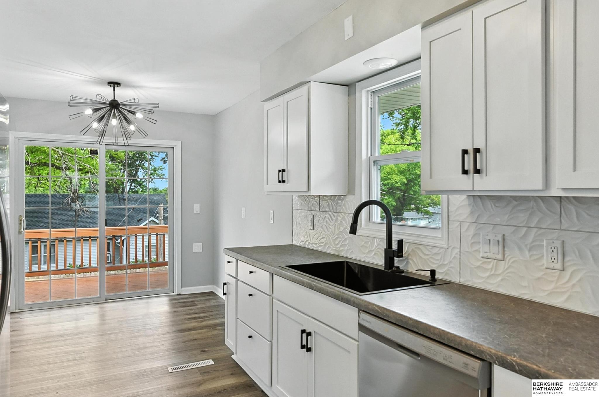3080 S 48th Street
