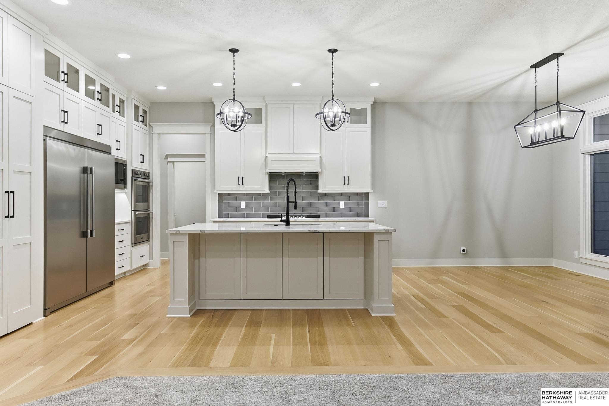 21432 B Street, Elkhorn