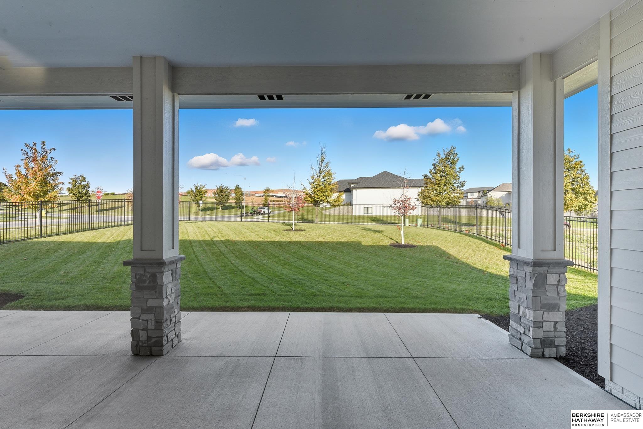 21432 B Street, Elkhorn
