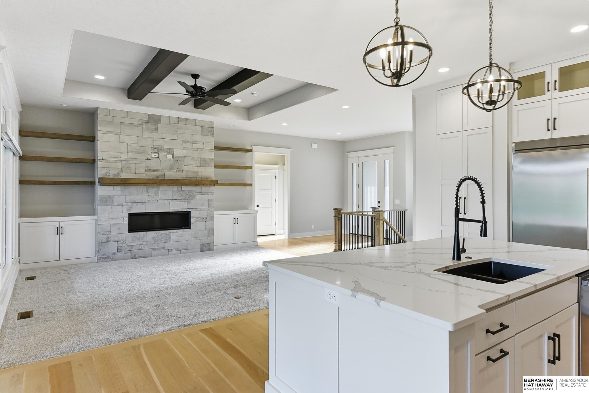 21432 B Street, Elkhorn