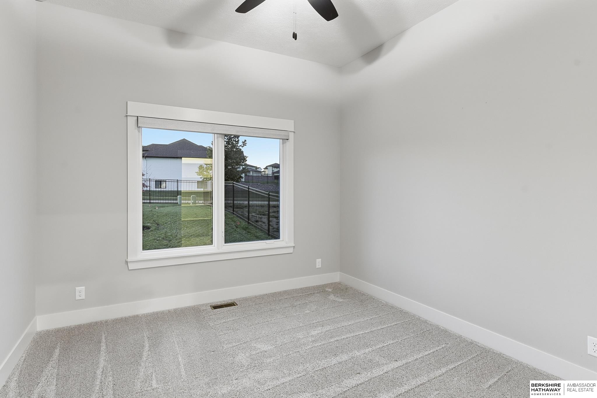 21432 B Street, Elkhorn