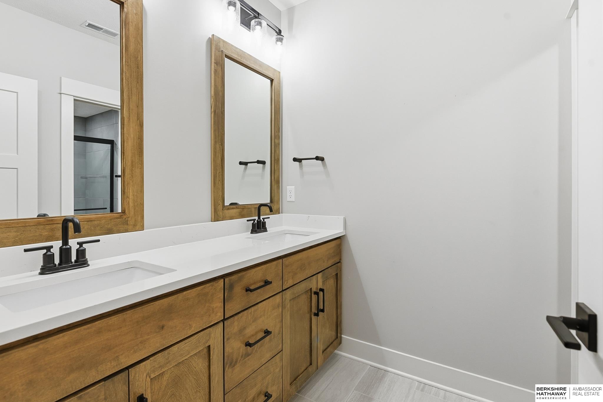 21432 B Street, Elkhorn