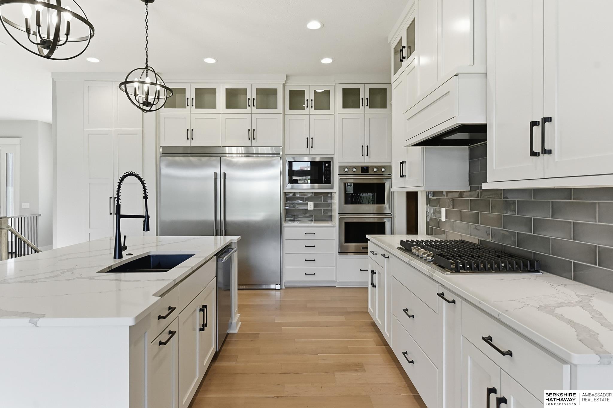21432 B Street, Elkhorn