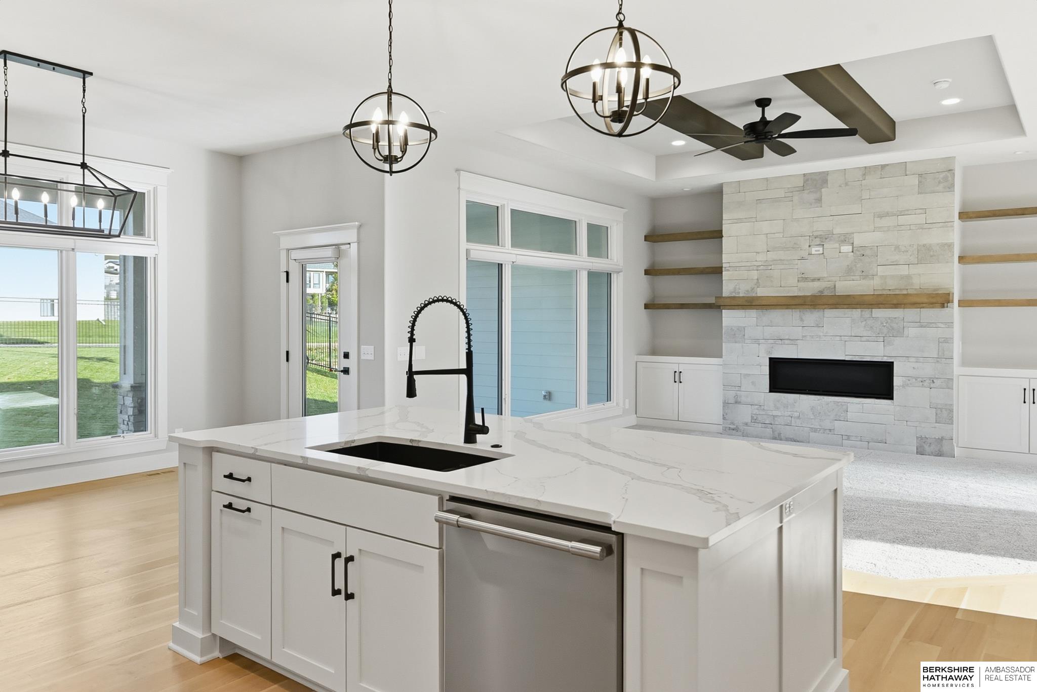 21432 B Street, Elkhorn