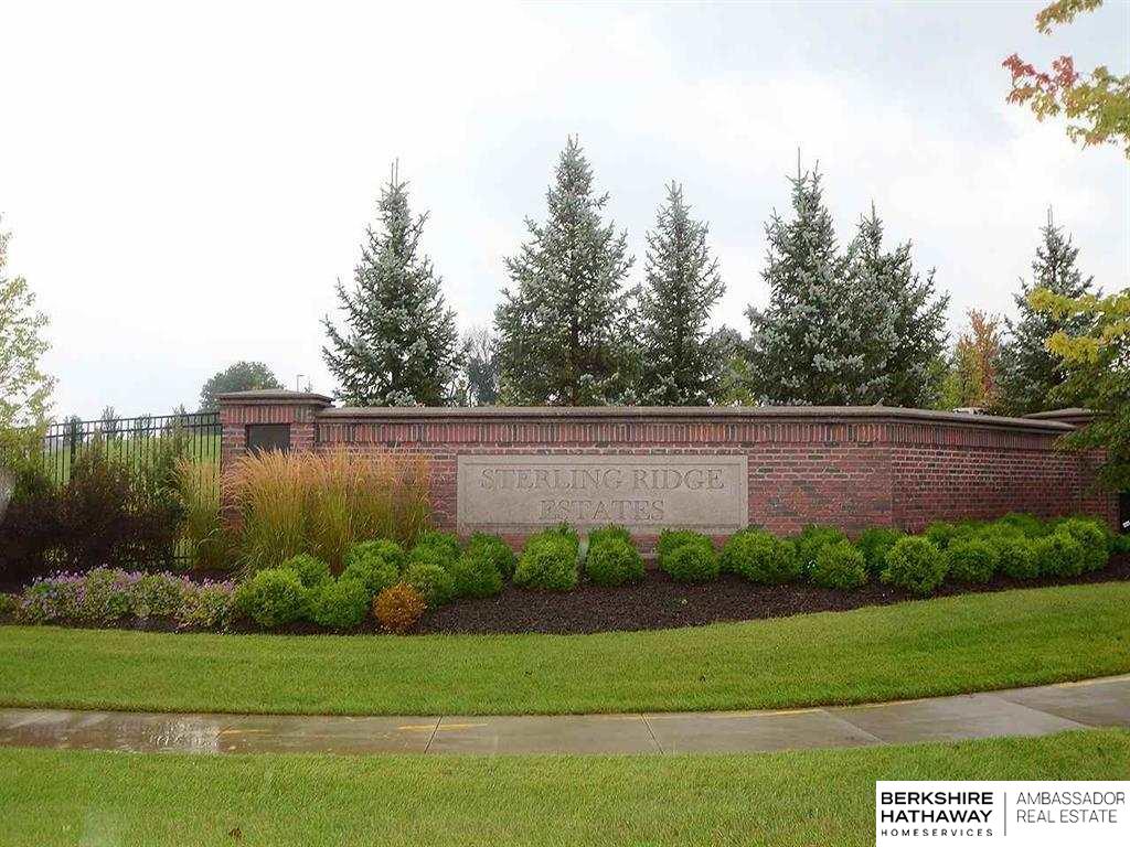 1722 S 129 Plaza Circle