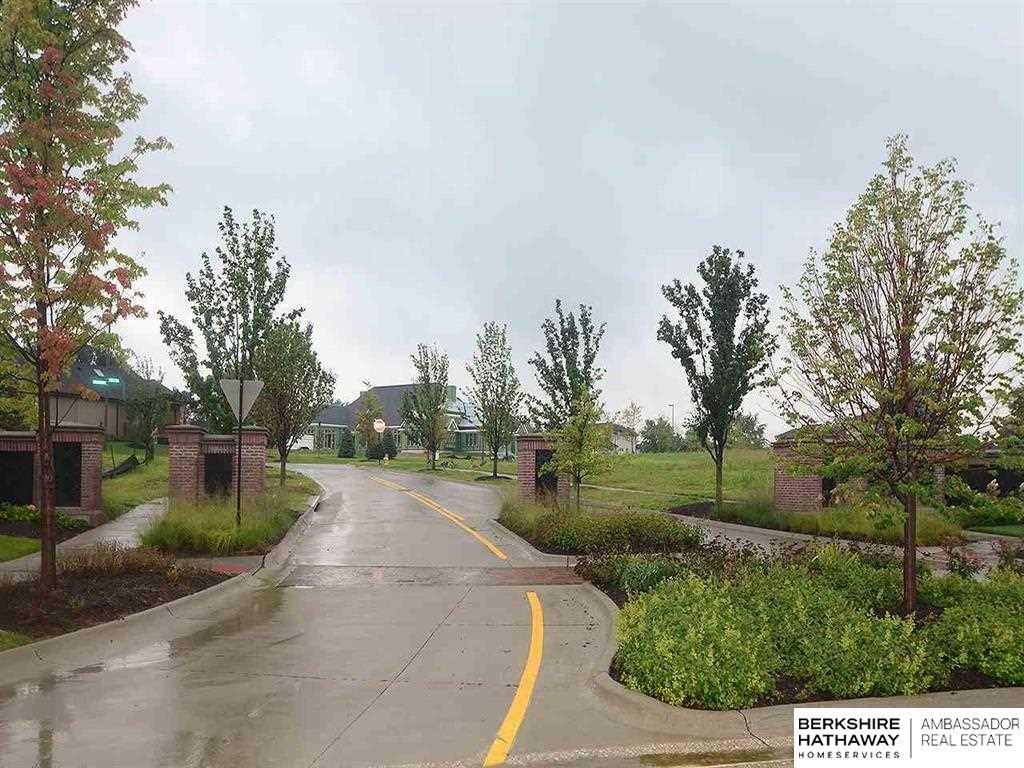 1722 S 129 Plaza Circle