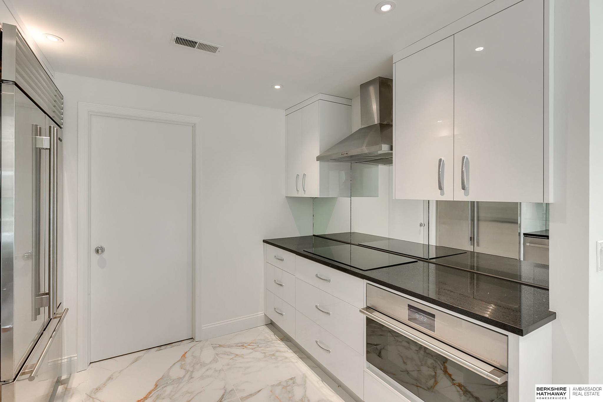 770 N 93rd Street Unit: 4D5