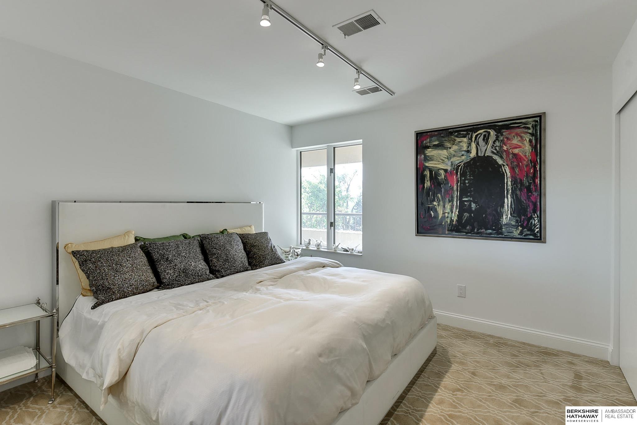 770 N 93rd Street Unit: 4D5