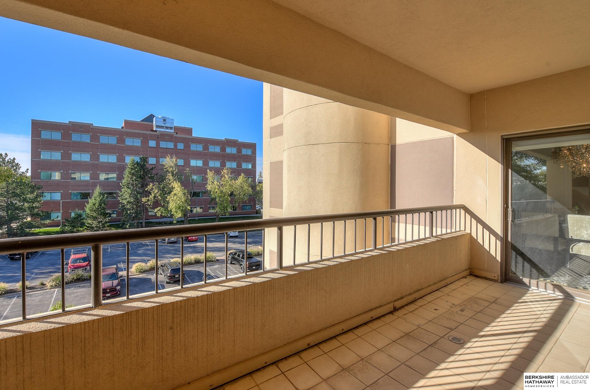 770 N 93rd Street Unit: 4D5