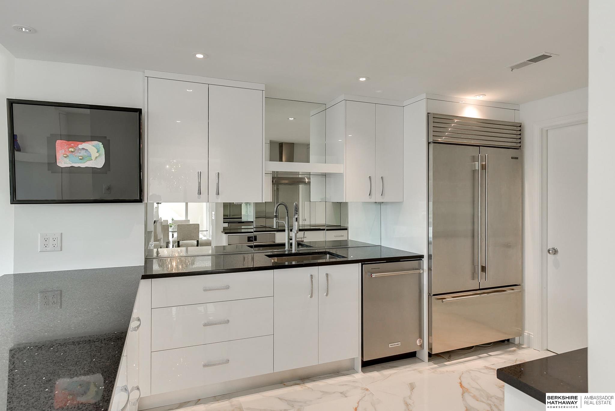 770 N 93rd Street Unit: 4D5