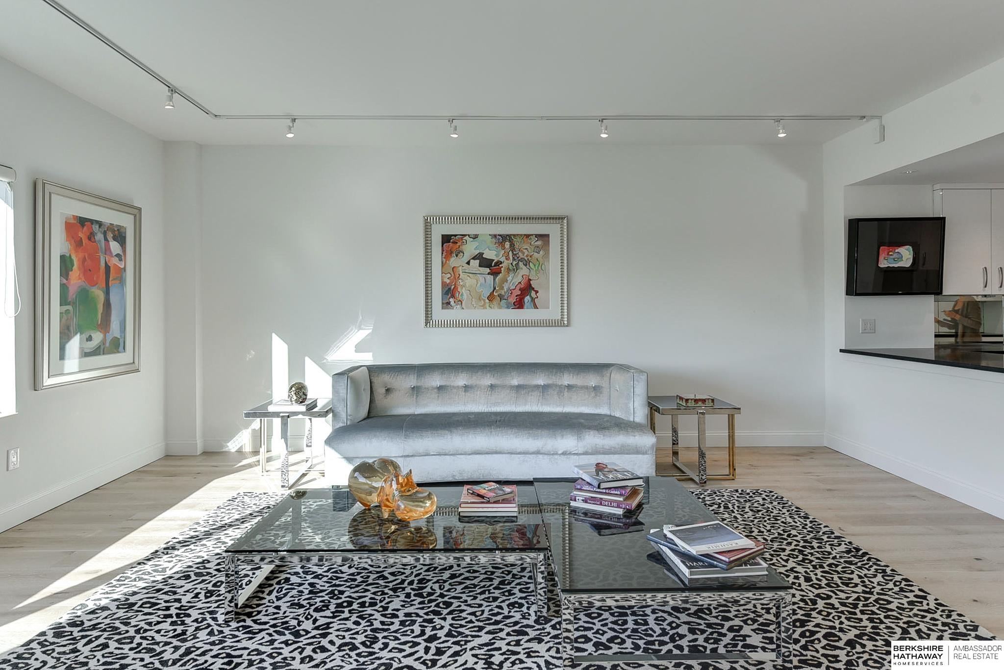 770 N 93rd Street Unit: 4D5