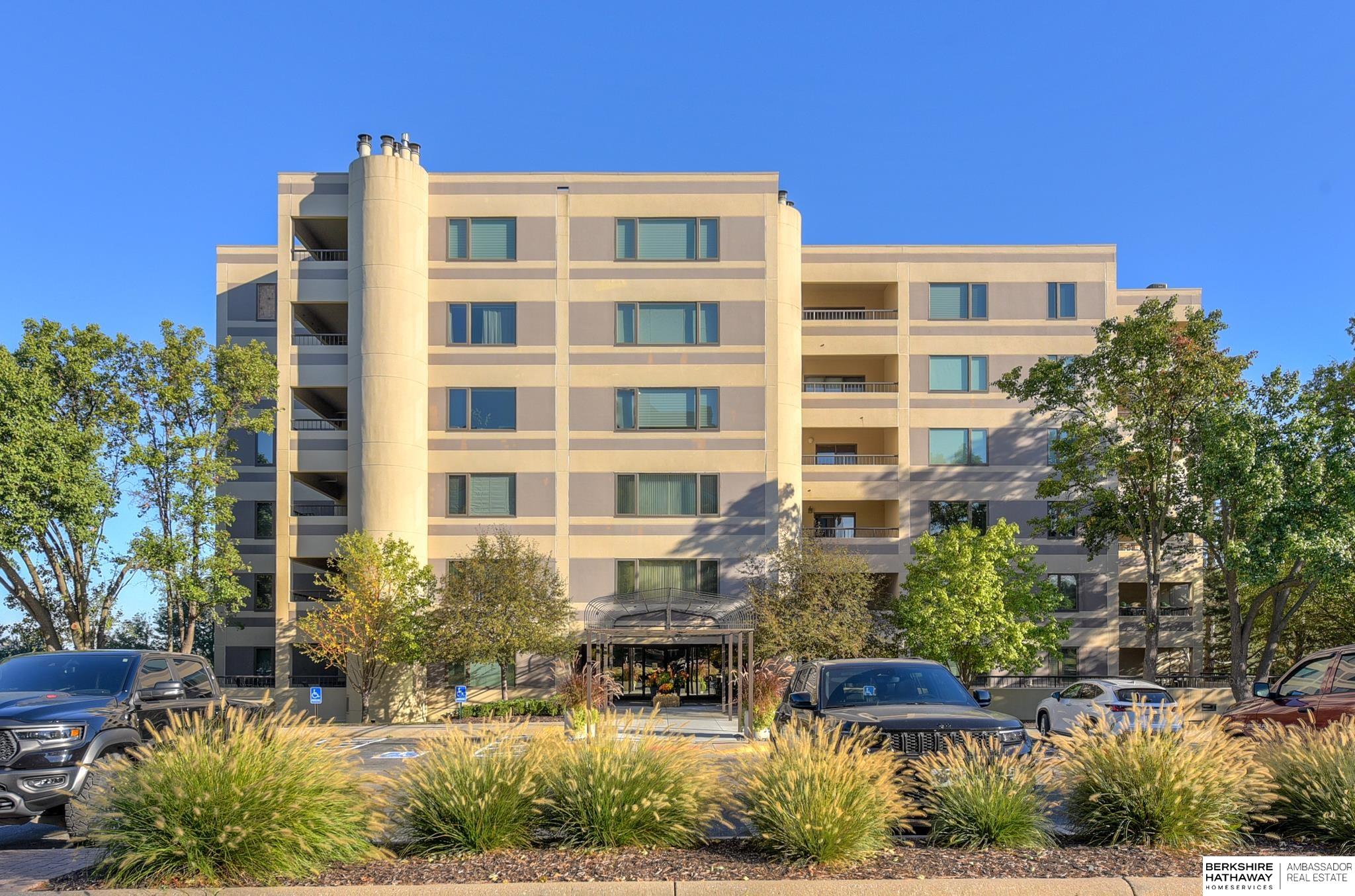 770 N 93rd Street Unit: 4D5