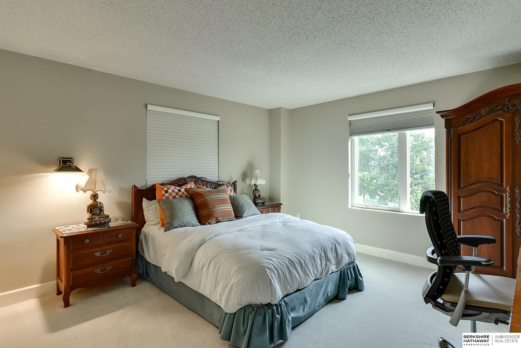 770 N 93rd Street Unit: 4B4