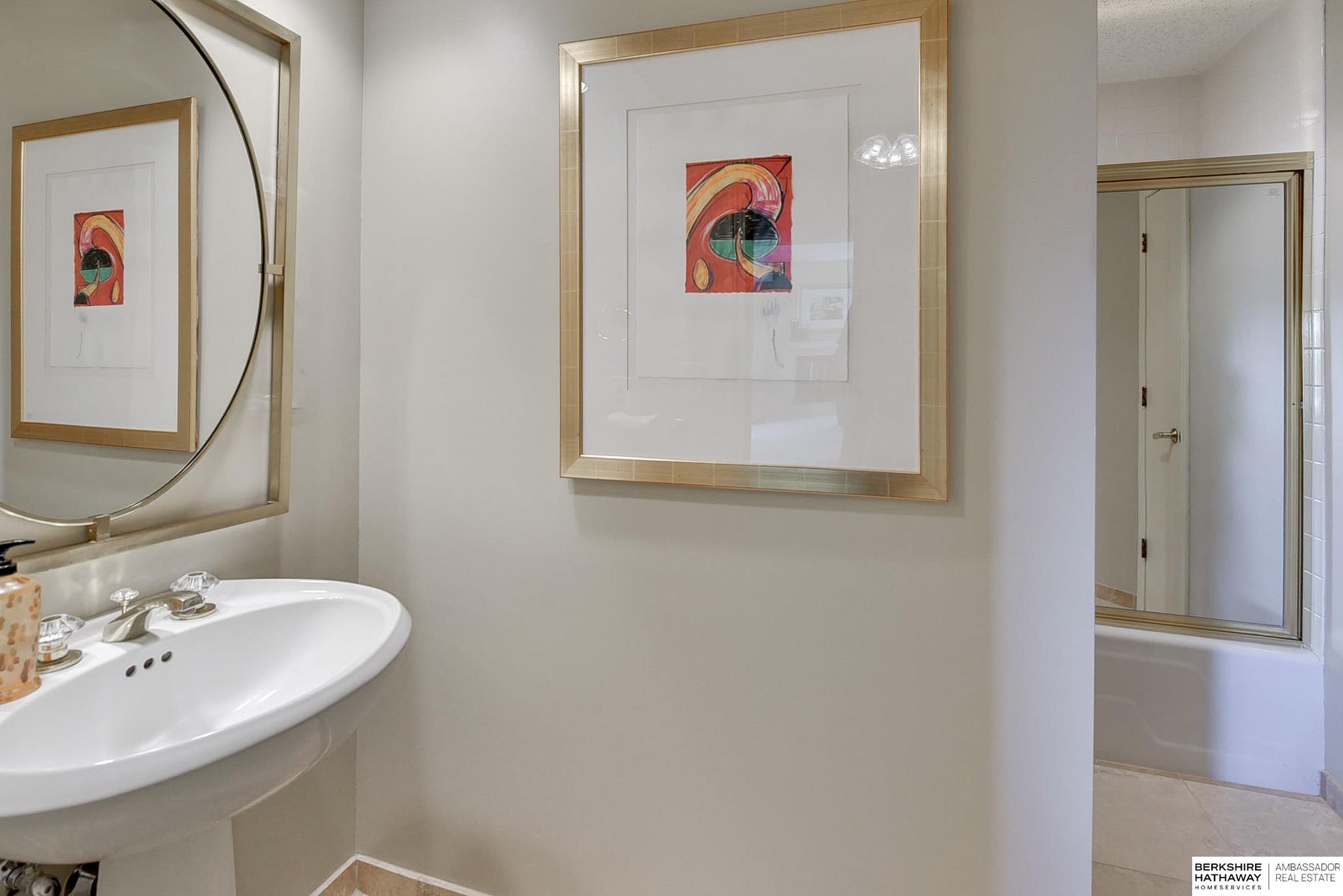 770 N 93rd Street Unit: 4B4